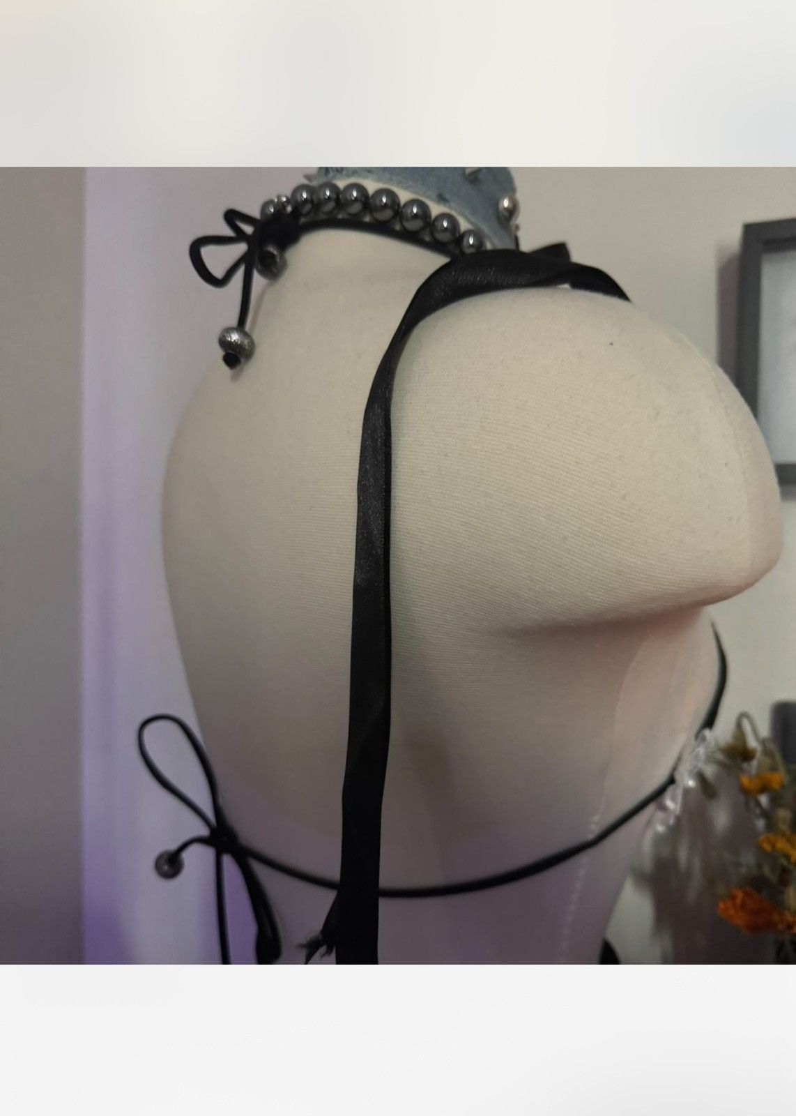 Designer × Other small bikini top 🤍 ♻️ It features a white flower pattern Size ONE SIZE - 5 Thumbnail