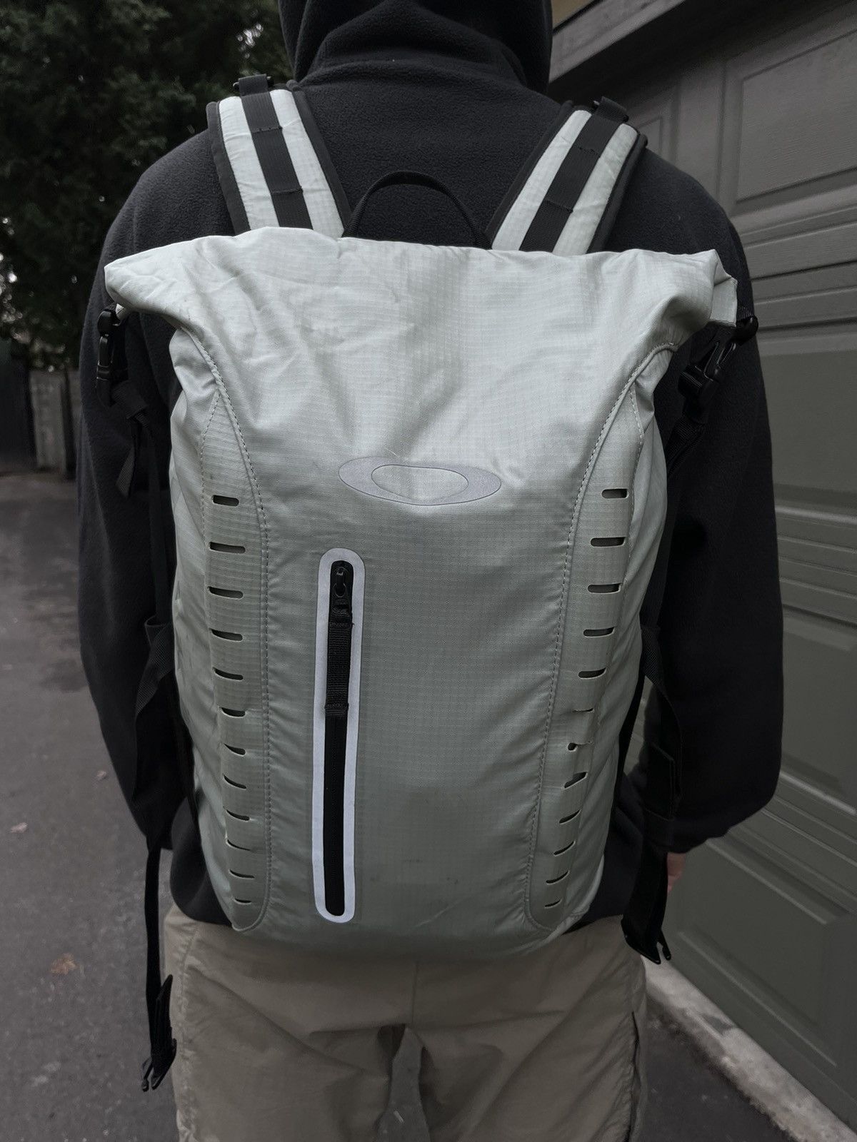 Oakley × Vintage Vintage Oakley Tech Backpack Japan Gropcore Style Y2K Size ONE SIZE - 9 Thumbnail