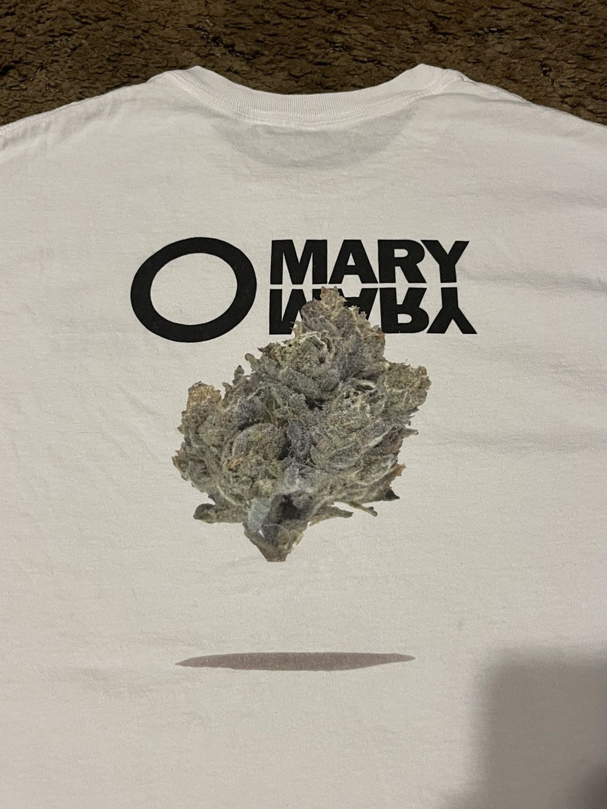 Vintage Mary Mary Marijuana Weed Bud T-Shirt White XLarge Size US XL / EU 56 / 4 - 2 Thumbnail