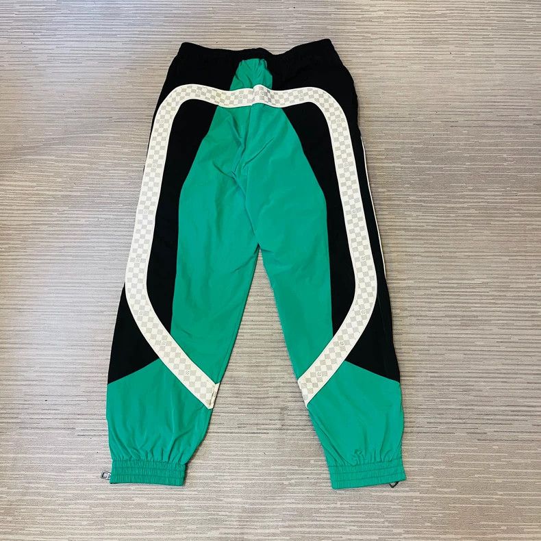 Louis Vuitton Louis Vuitton size m Black-and-green paneled checkerboard Size US 30 / EU 46 - 2 Thumbnail
