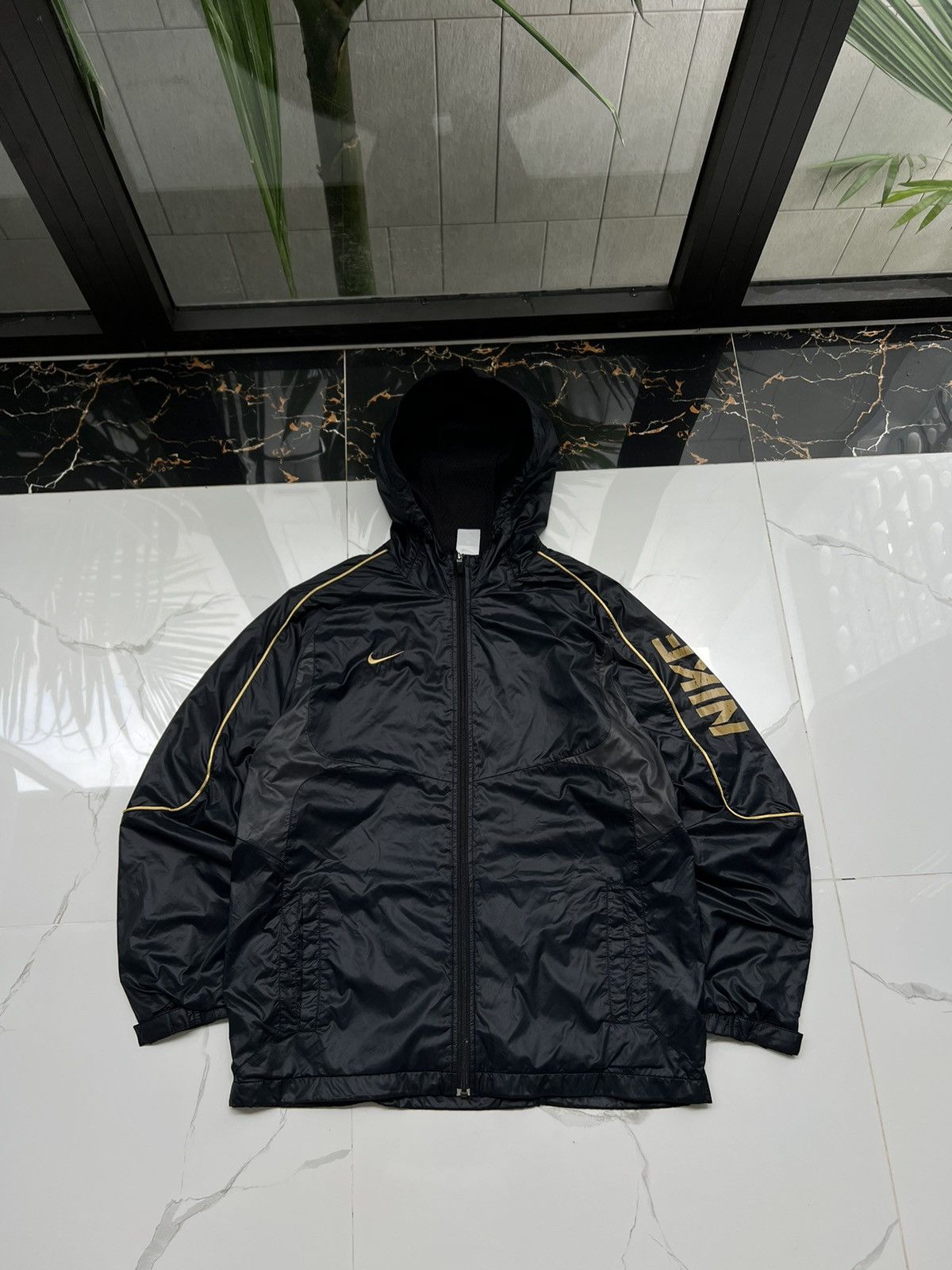 Nike × Vintage 90’s NIKE SLEEVE SPELLOUT LOGO SWOOSH Y2K TRACK JACKET HOOD Size US XL / EU 56 / 4 - 1 Thumbnail