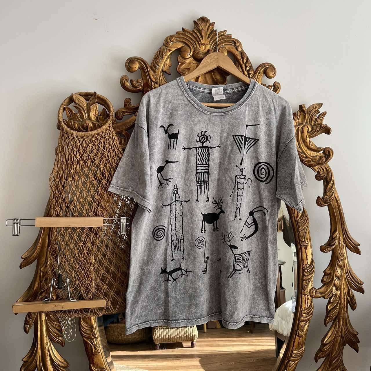 Vintage Vintage 1993 Africa Art Shirt Sz XL Size US XL / EU 56 / 4 - 1 Thumbnail