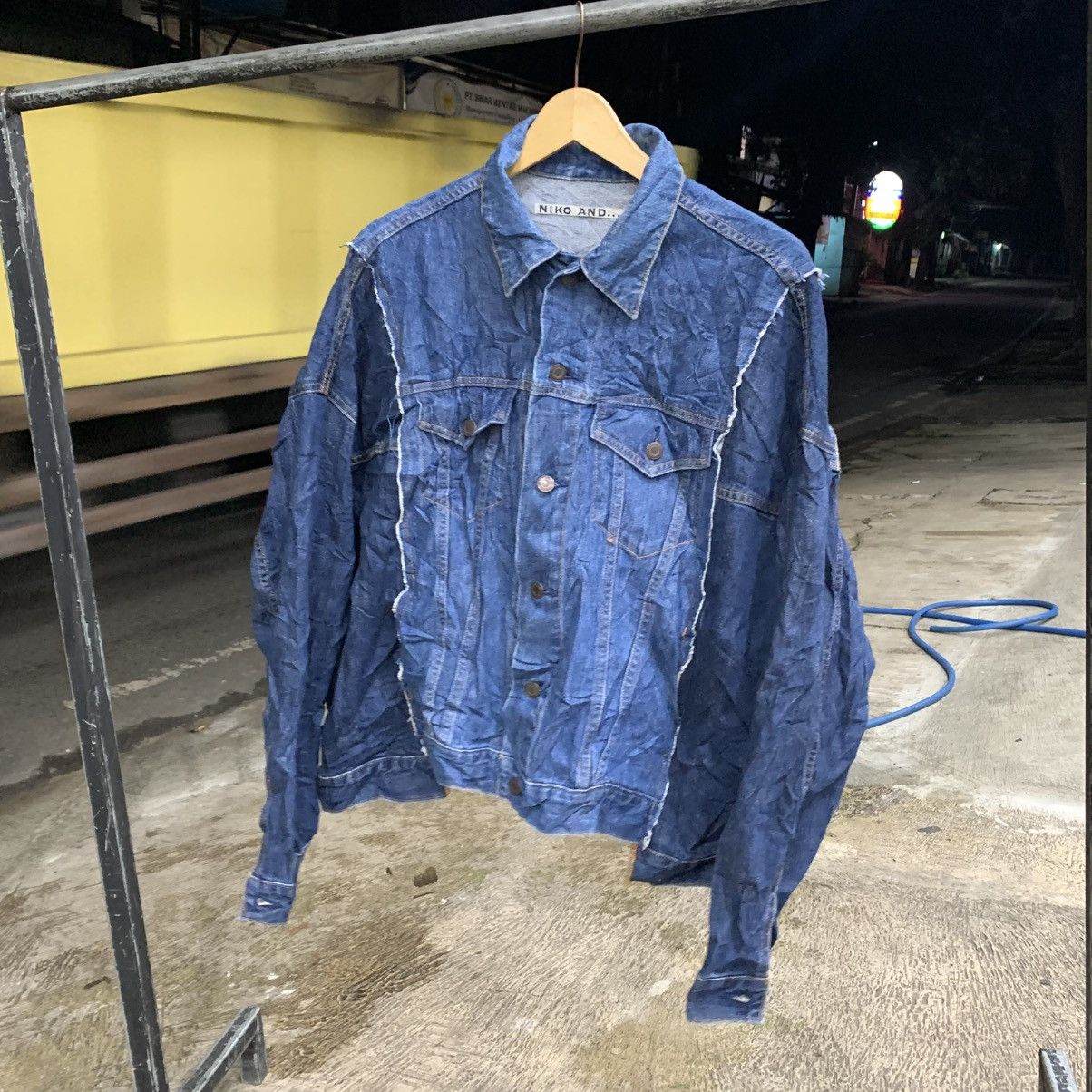 Japanese Brand NIKO AND RECONSTRUCTED DENIM JACKET BOXY OVERSIZE Size US L / EU 52-54 / 3 - 2 Thumbnail
