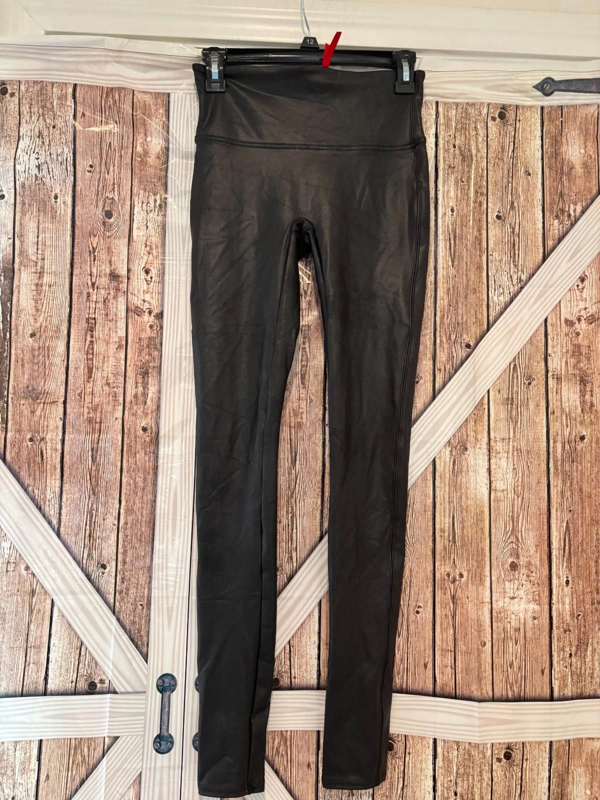 Domenico Spano Womens Spanx sz XS high waisted leggings #270 Size 26" / US 2 / IT 38 - 1 Thumbnail
