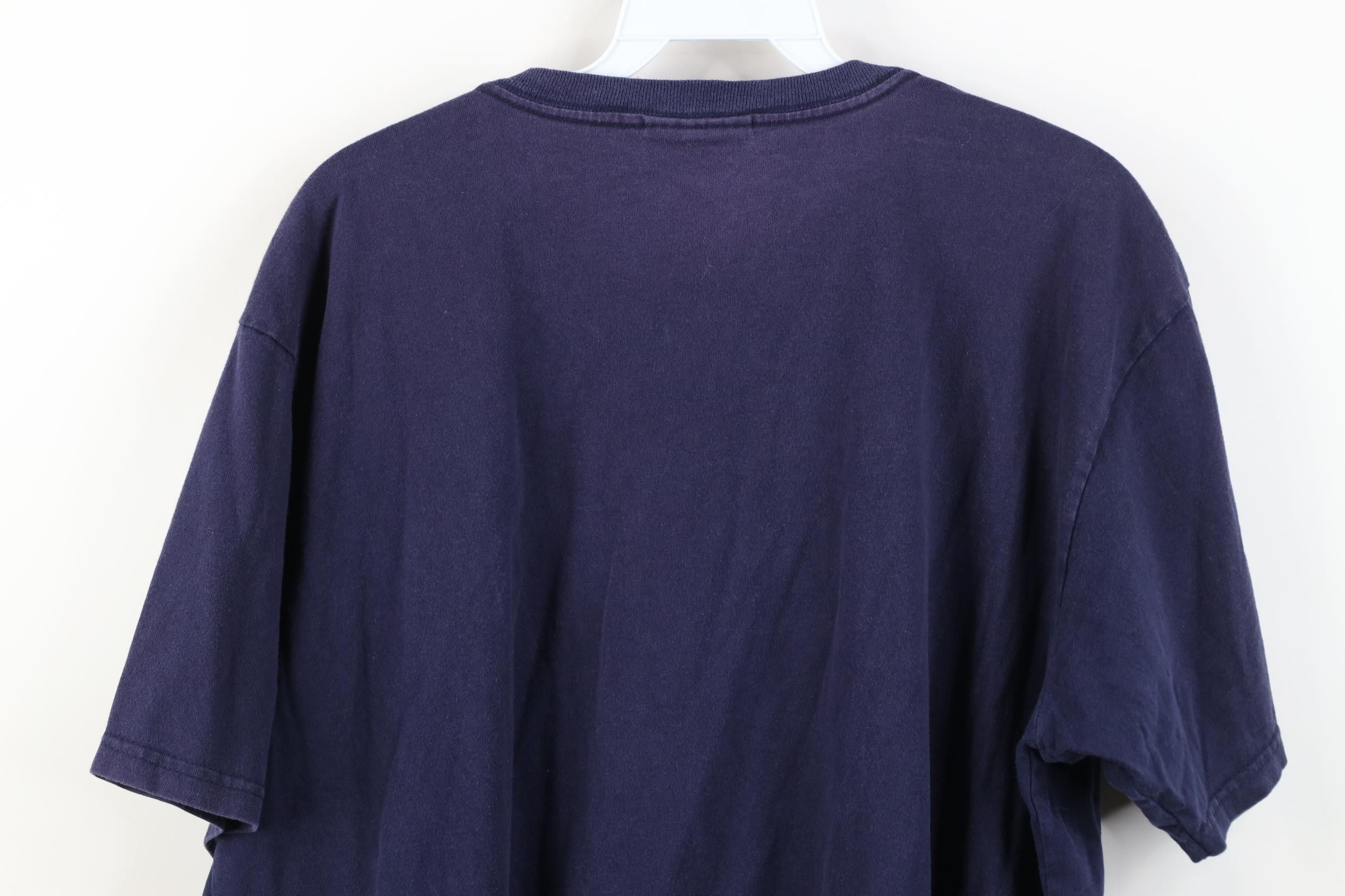 Vintage Vintage 90s Streetwear Country House Nature T-Shirt Blue Size L / US 10 / IT 46 - 11 Thumbnail