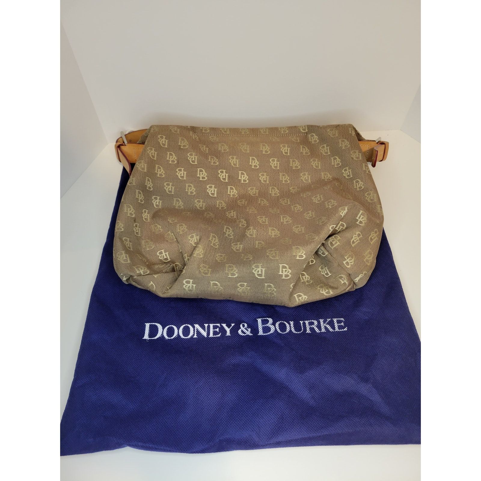 Dooney & Bourke Authentic Dooney & Bourke Brown Canvas Leather Handbag Size ONE SIZE - 3 Thumbnail