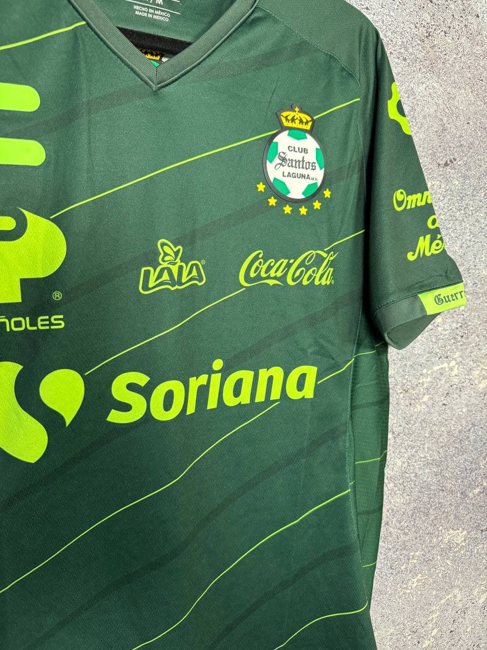 Vintage Vintage Santos Laguna 2019/20 Charly Soccer Jersey Size US M / EU 48-50 / 2 - 9 Thumbnail