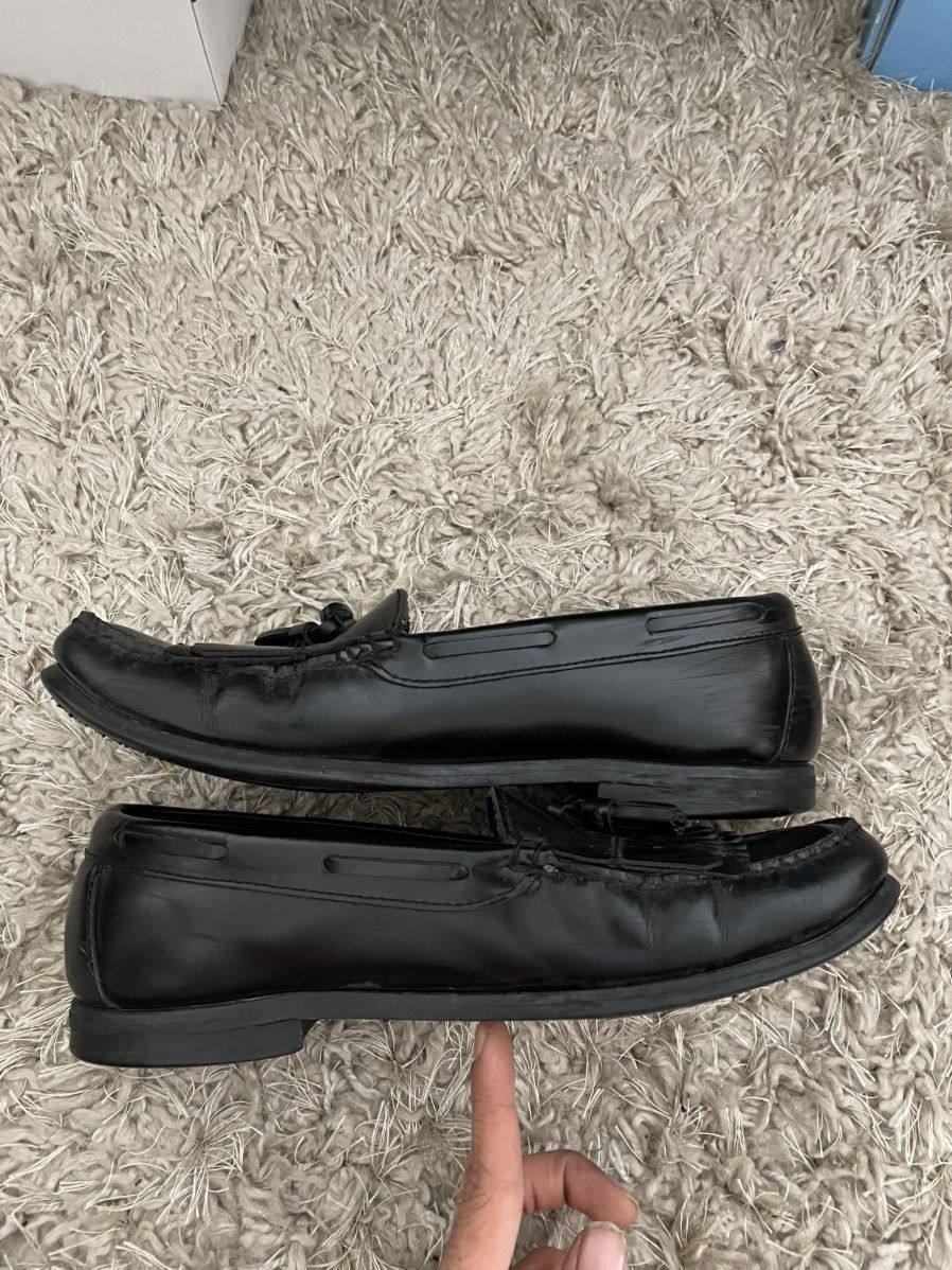 G.H. Bass & Co. GH Bass Black Leather Tassel Loafer Size US 9.5 / EU 42-43 - 3 Thumbnail