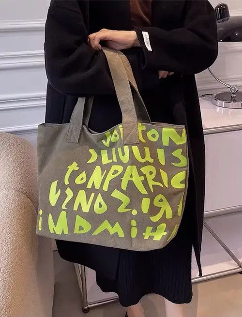 Japanese Brand Fashion graphic canvas tote bag shoulder bag Size ONE SIZE - 3 Thumbnail