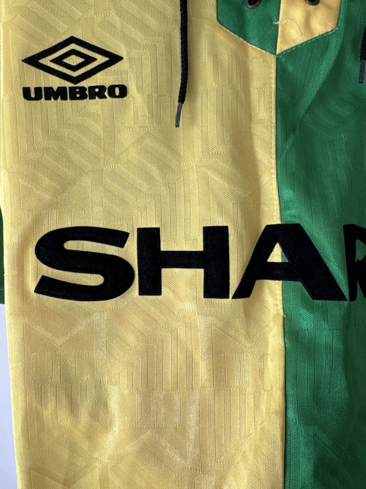 Umbro Vintage Manchester United 1992-1994 Third Soccer Jersey Kit Size US L / EU 52-54 / 3 - 10 Thumbnail