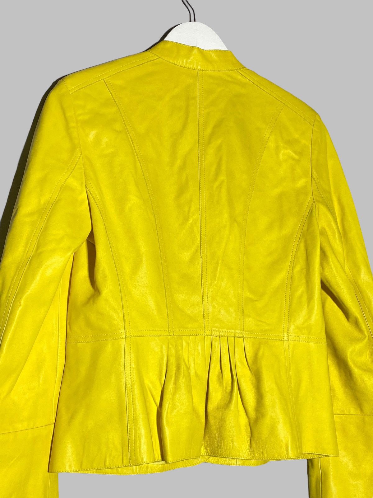 Burberry Vintage Burberry London Yellow Women’s Leather Jacket Size M / US 6-8 / IT 42-44 - 15 Thumbnail