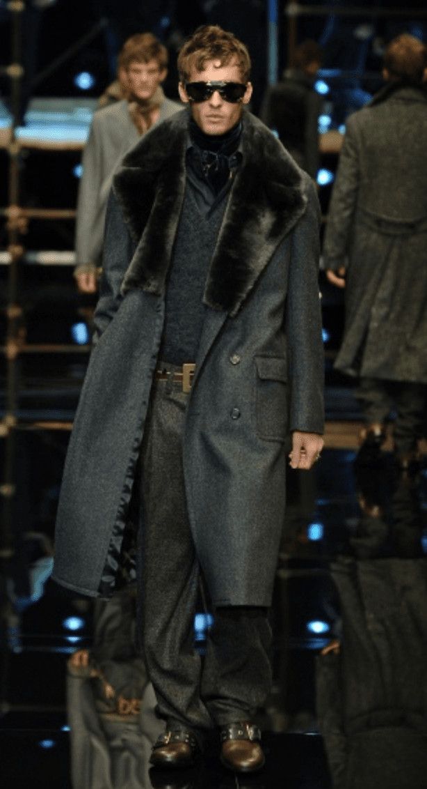 Dolce & Gabbana AW2006 Dolce & Gabbana Grey Wool Premium Fur Collar Royal Coat Size US M / EU 48-50 / 2 - 2 Thumbnail