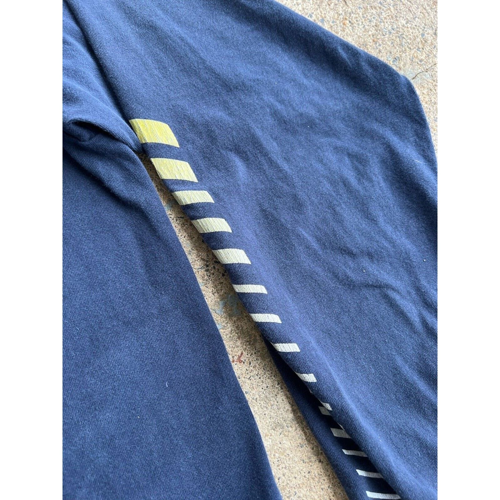 Nike Vintage Y2K Nike Center Check Longsleeve Shirt Large Faded Size US L / EU 52-54 / 3 - 5 Thumbnail
