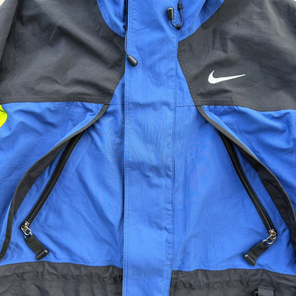 Nike ACG 90s Nike ACG Storm Fit waterproof Jacket Size US S / EU 44-46 / 1 - 3 Thumbnail