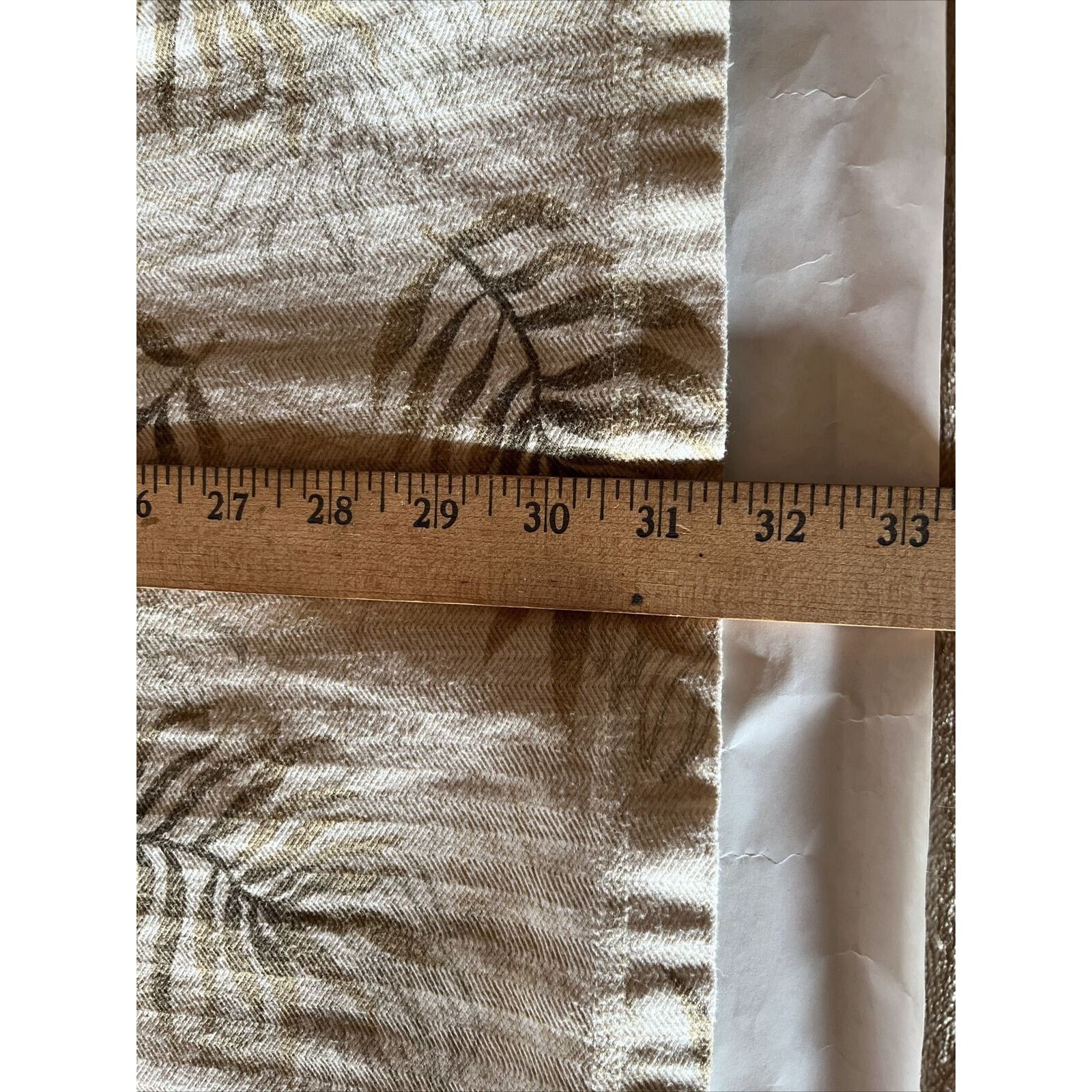 Arrow Arrow Vintage Polo Men's XL Beige Floral SS 1/4 Button Shirt Size US XL / EU 56 / 4 - 13 Thumbnail