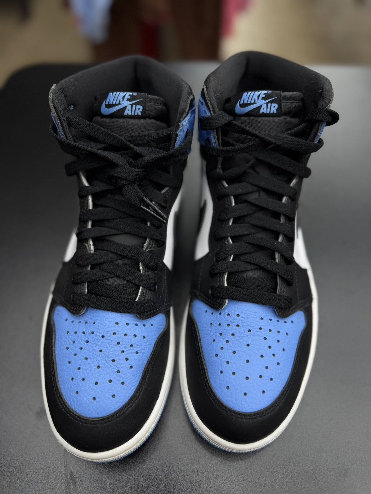 Jordan Brand × Nike Jordan 1 High UNC Toe Size 10 Pre Owned Size US 10 / EU 43 - 5 Thumbnail
