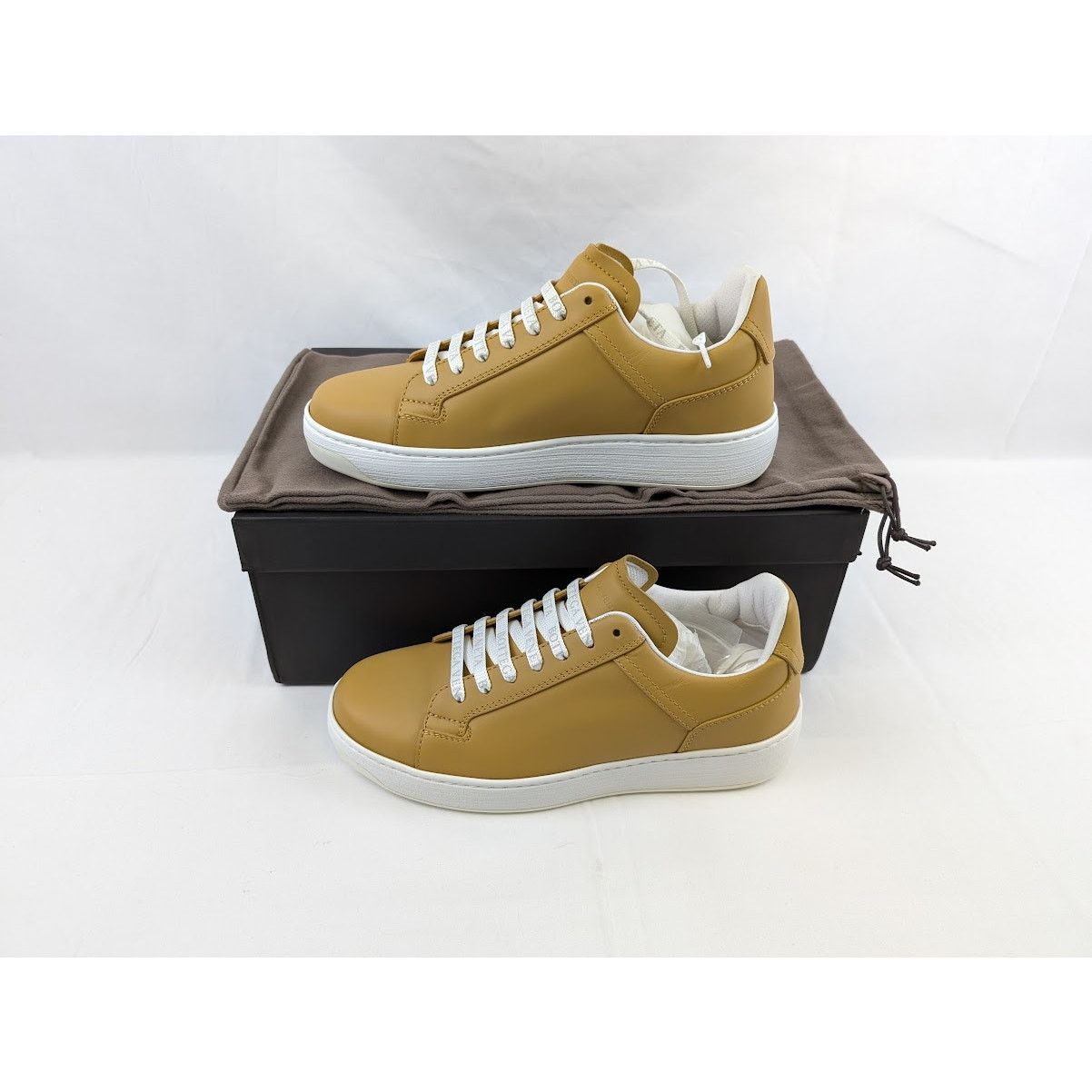 Bottega Veneta o1rshd1 Bolt Calf Sneaker Pelle S.GOMM in Butterscotch Size US 7 / EU 40 - 21 Thumbnail