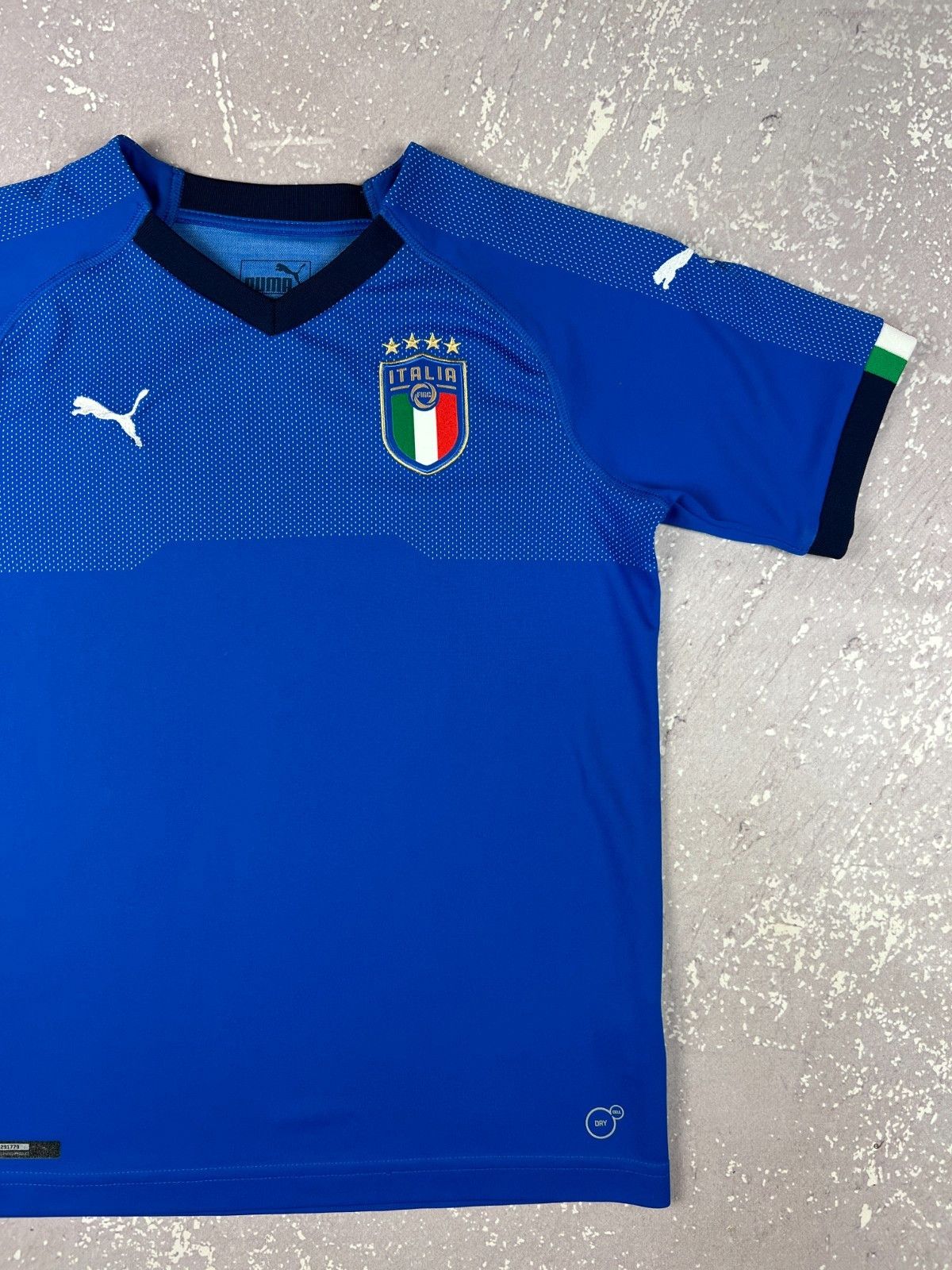 Puma 2018/2019 Puma Italia Team Soccer Home Jersey L Boys 11-12Y Size US XXS / EU 40 - 2 Thumbnail