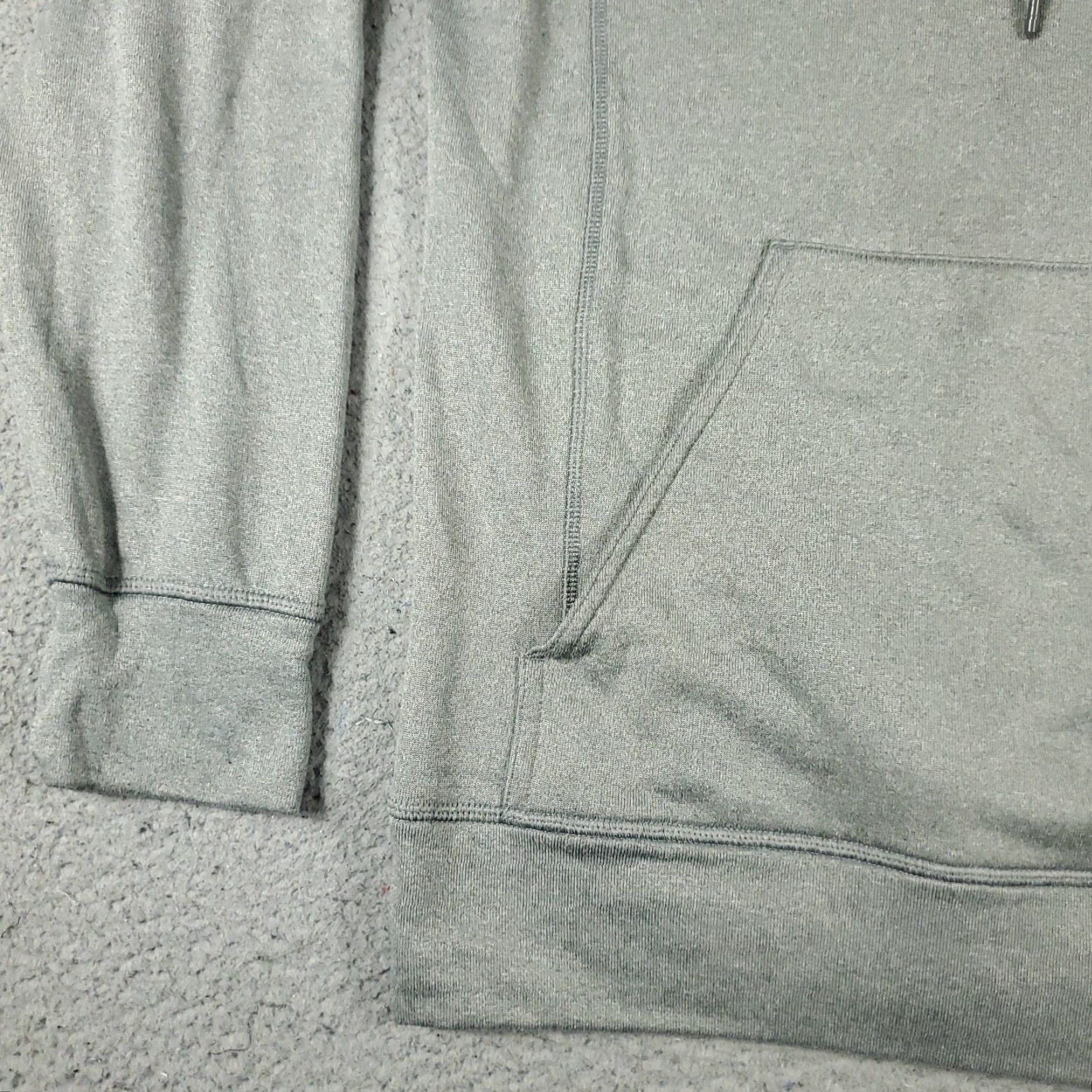 Adidas Adidas Hoodie Mens Medium Gray Casual Pullover Sweatshirt Size US M / EU 48-50 / 2 - 3 Thumbnail