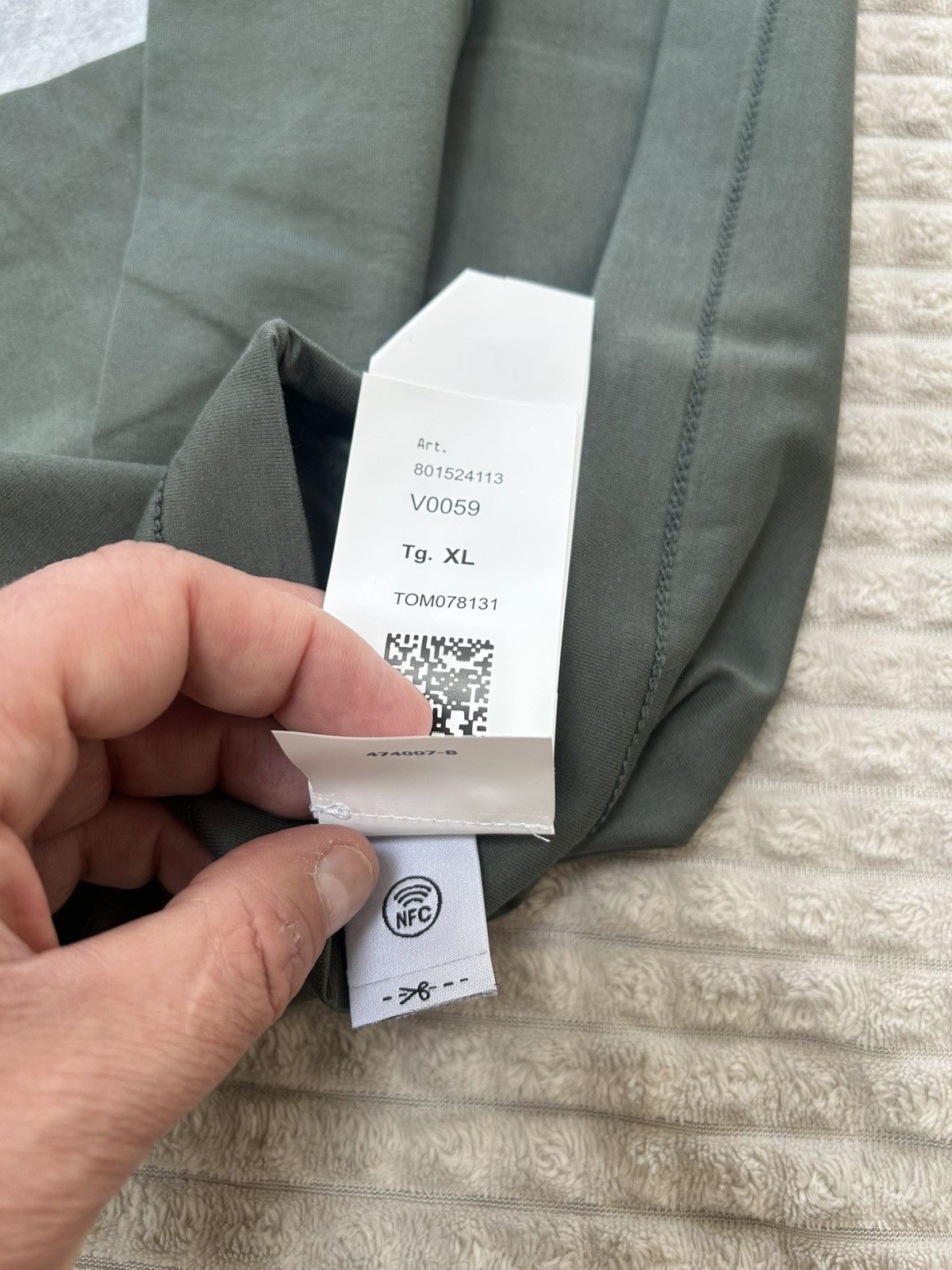 Stone Island Mens Stone Island T shirt 23/24 season Size US XL / EU 56 / 4 - 3 Thumbnail