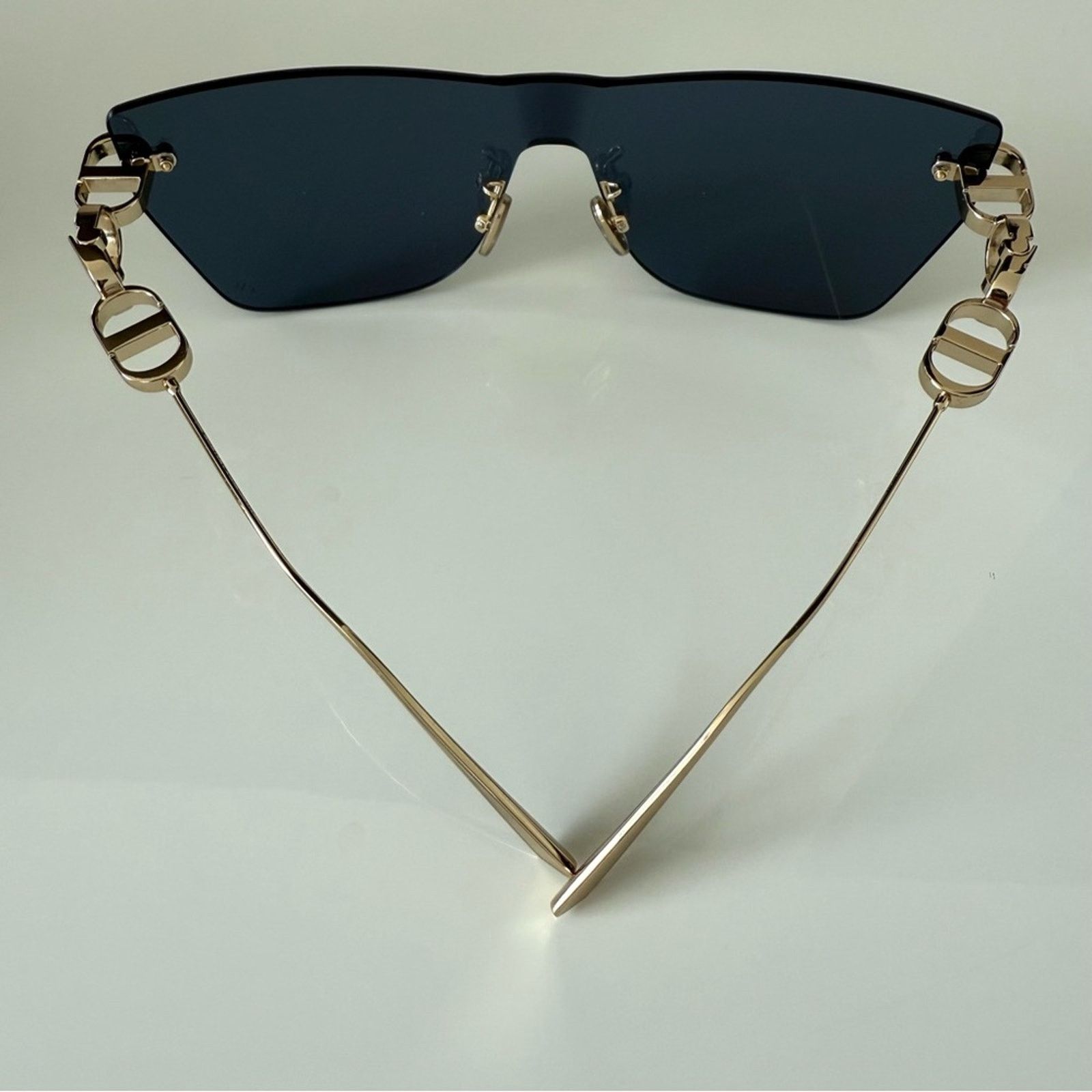 Dior NEW!!! Christian Dior CD Chain M3U women sunglasses 680$ Size ONE SIZE - 8 Thumbnail