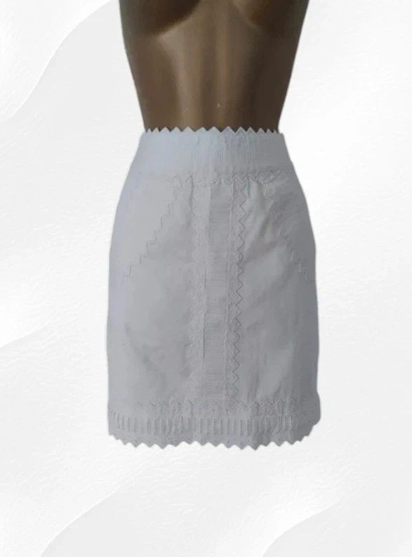 Karen Millen Karen Millen white skirt 6 Size 26" / US 2 / IT 38 - 1 Thumbnail