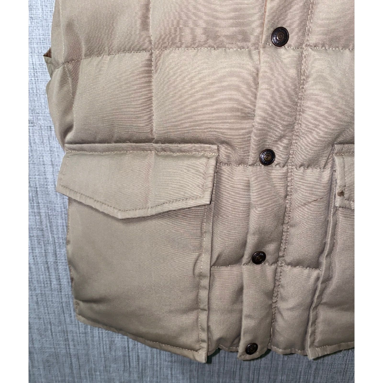 Vintage VINTAGE Skidaddle Vest Quilted Down Beige Men S Size S Snap Button Front 23 Inch Armpit Mens Size US S / EU 44-46 / 1 - 4 Thumbnail