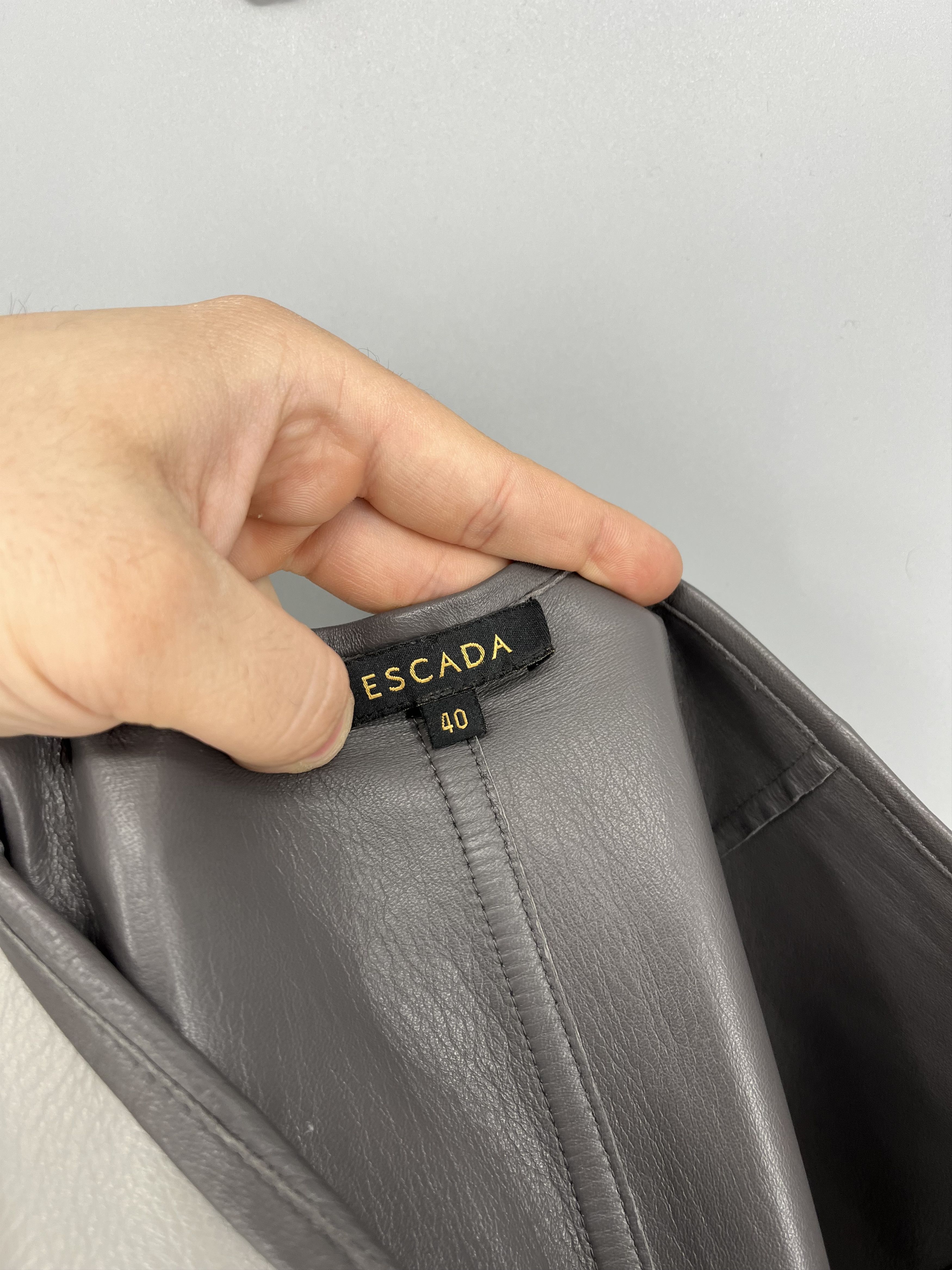 Escada Escada Vintage Leather Zip Skirt Size 40 Size 40" / US 18 - 13 Thumbnail