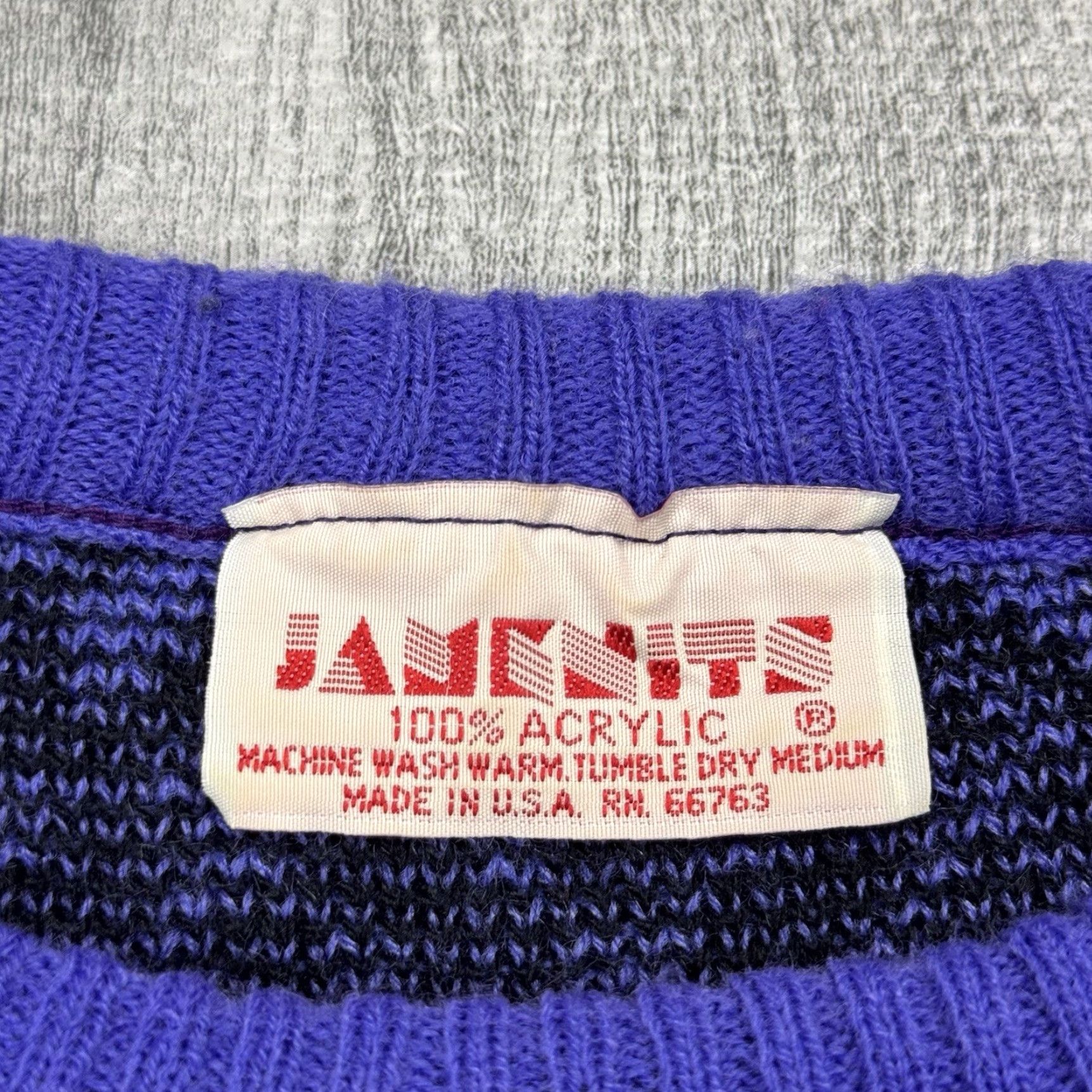 Vintage VINTAGE 80s JAMKNITS FAIR ISLE KNIT SWEATER WOMENS S PURPLE BLACK RETRO LONG SLEEVE Size S / US 4 / IT 40 - 3 Thumbnail