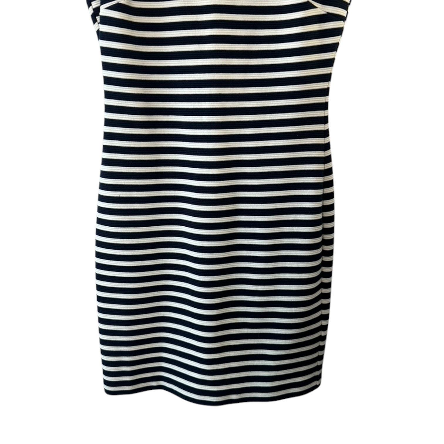 Juicy Couture Juicy Couture Regal Angel Navy Stripe Ponte Dress Small Size S / US 4 / IT 40 - 3 Thumbnail