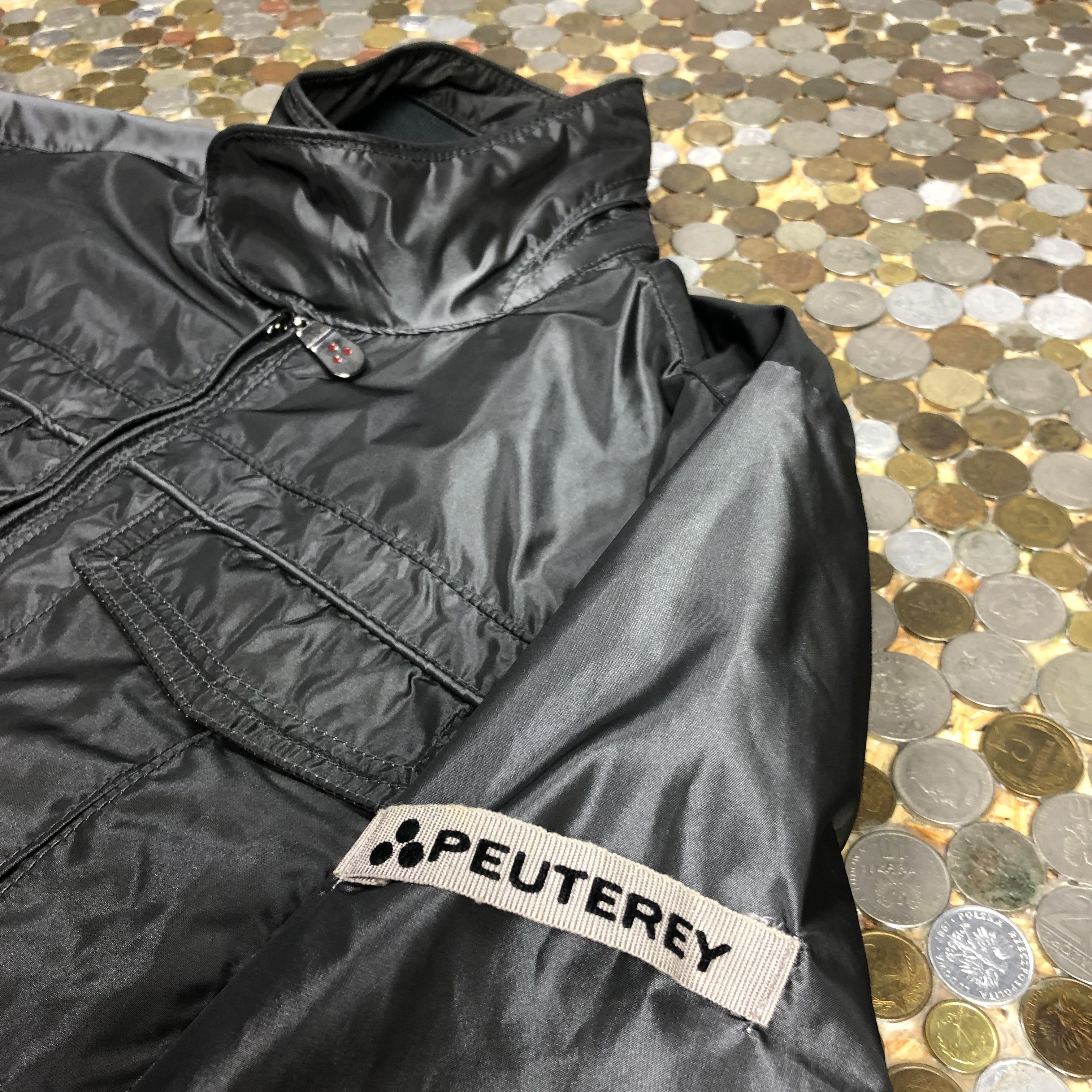 Peuterey Peuterey short warm Jacket 90's Size US L / EU 52-54 / 3 - 2 Thumbnail