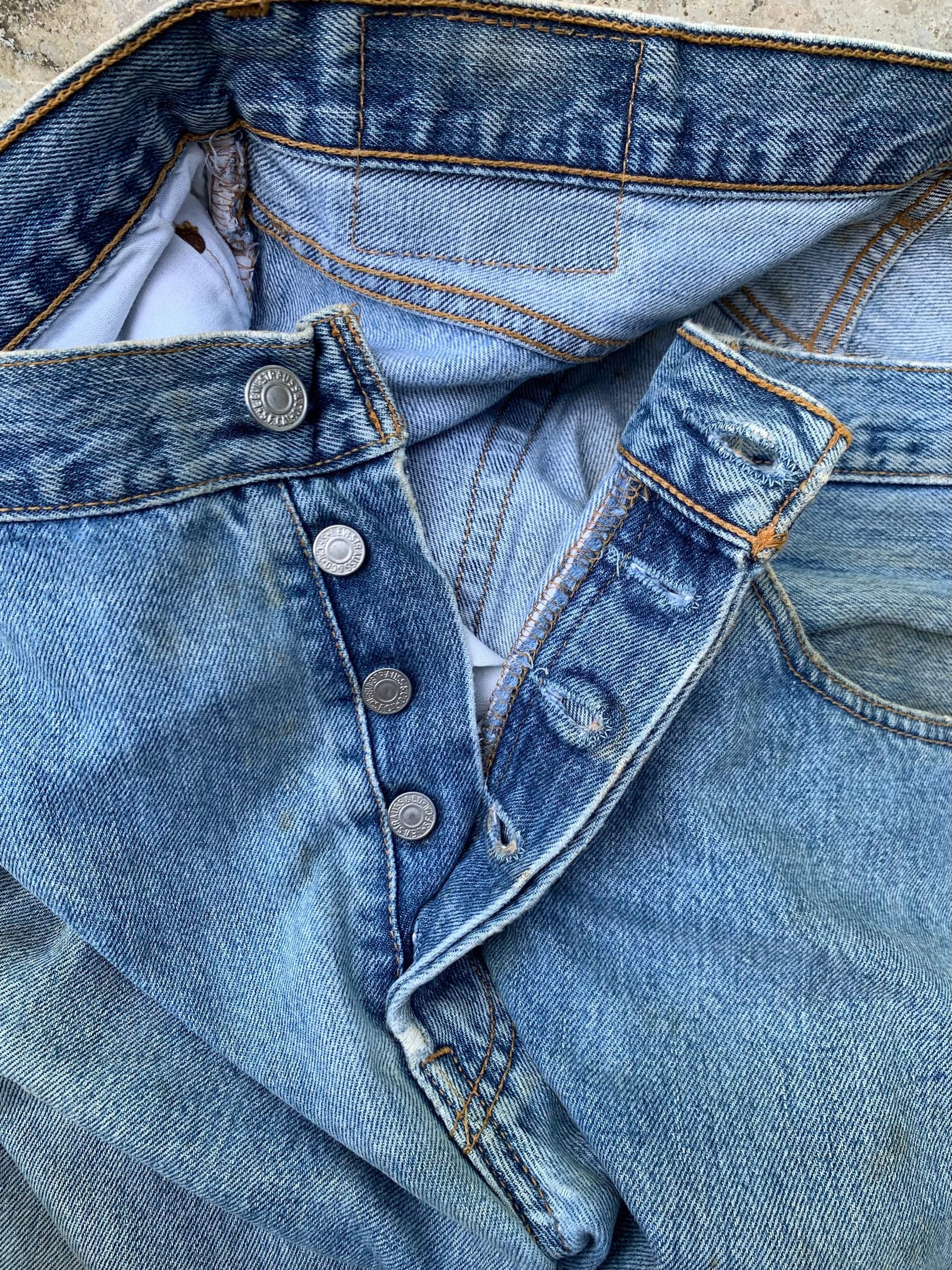 Levi's × Levi's Vintage Clothing × Vintage Rare Vintage Levis 501 Jeans X Geronimo Apache Denim Size US 36 / EU 52 - 10 Thumbnail