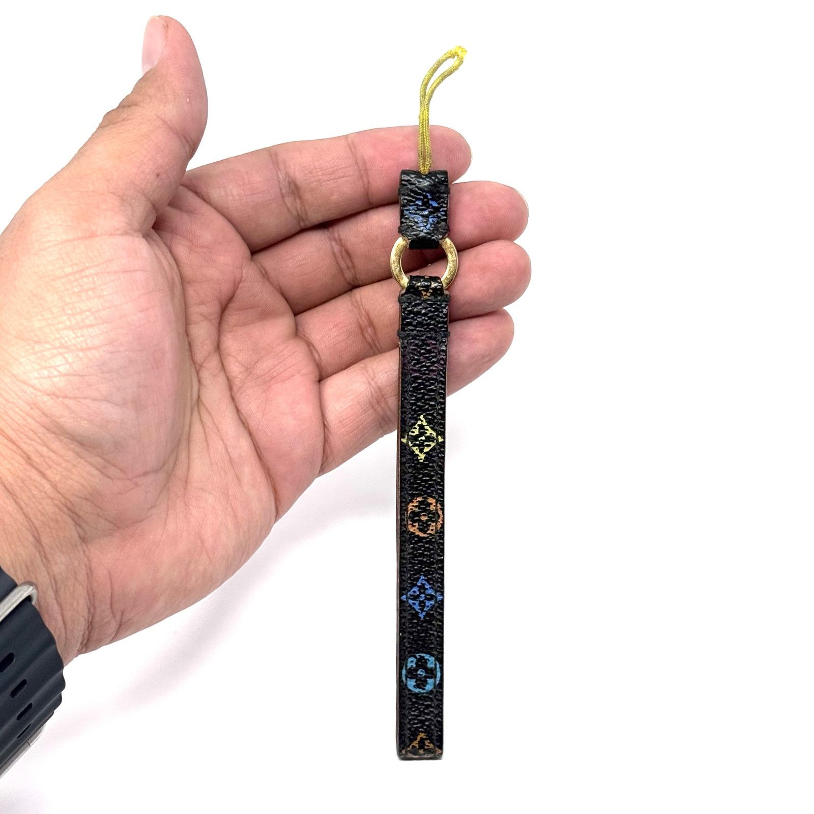 Louis Vuitton Louis Vuitton ‘Dragonne’ Monogram Keychain Size ONE SIZE - 3 Thumbnail