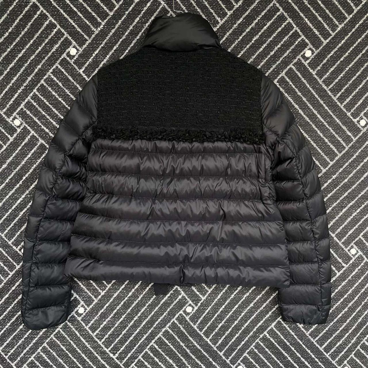 Moncler Moncler LUNAIRE Women's Black Short Wool Down Snap Size S / US 4 / IT 40 - 2 Thumbnail