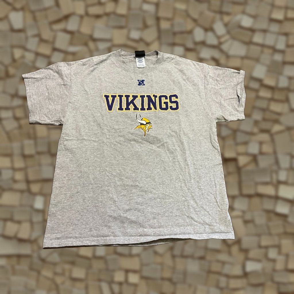 NFL NFL Team Apparel Shirt, Men's Large, Gray, Minnesota Vikings Size L / US 10 / IT 46 - 1 Thumbnail