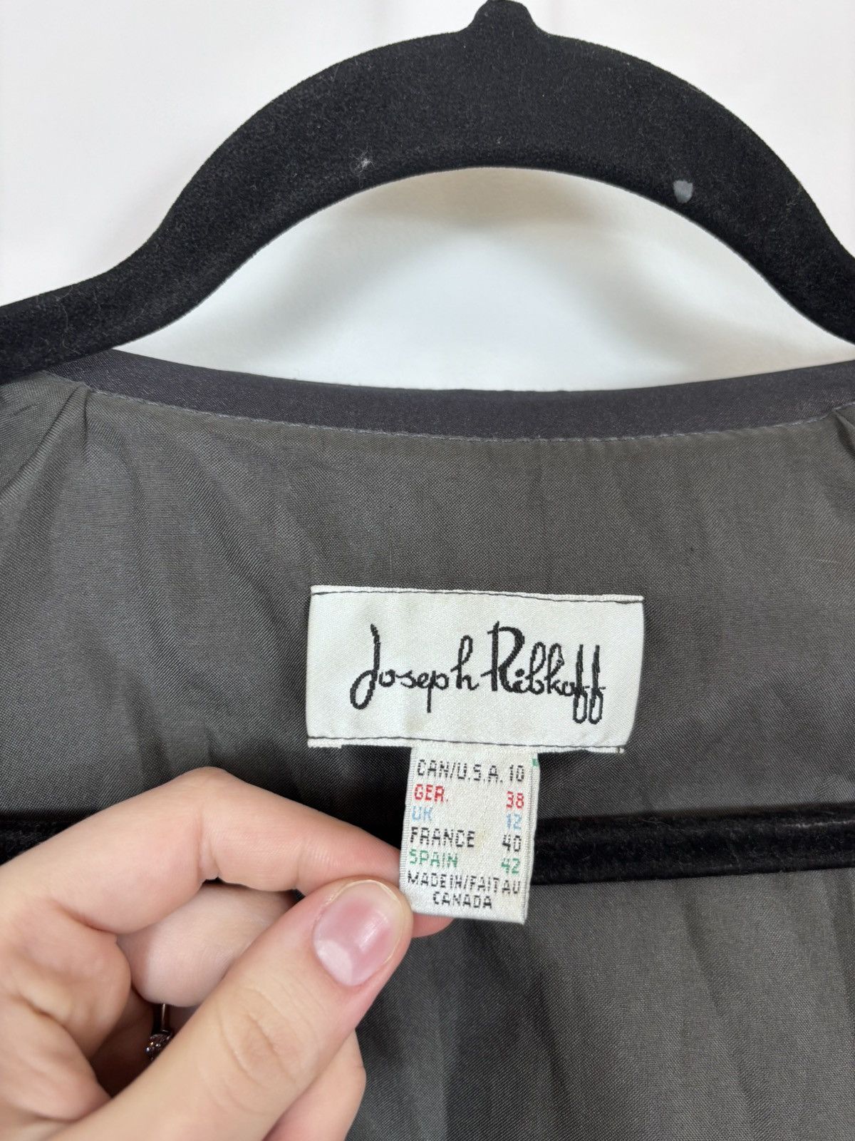 Joseph Ribkoff Joseph Ribkoff Women’s Belted Shiny Double Breasted Coat Size L / US 10 / IT 46 - 13 Thumbnail