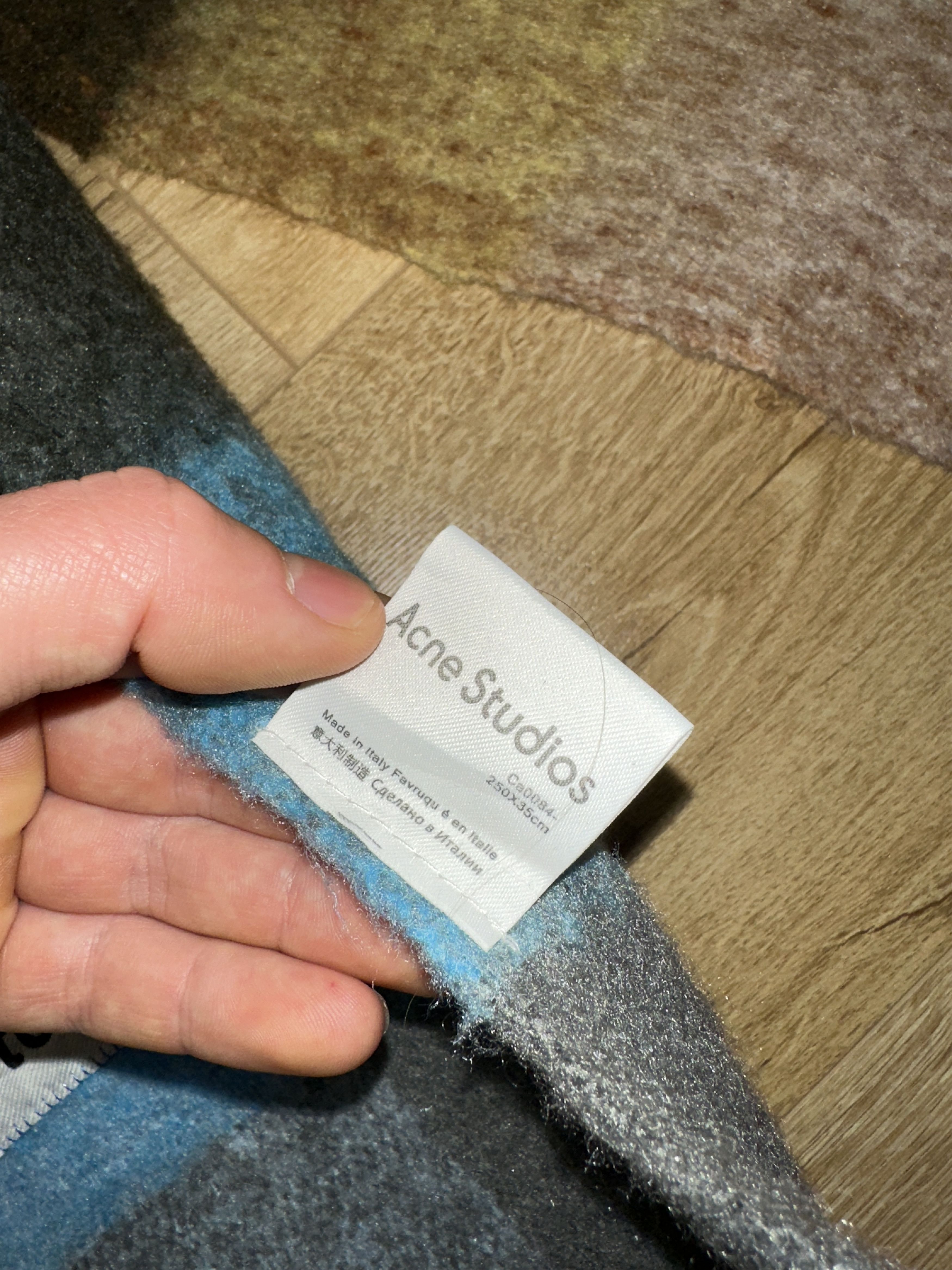 Acne Studios Acne Studios Mohair Wool Scarf Unisex Italy 250 X 35 Cm Size ONE SIZE - 11 Thumbnail