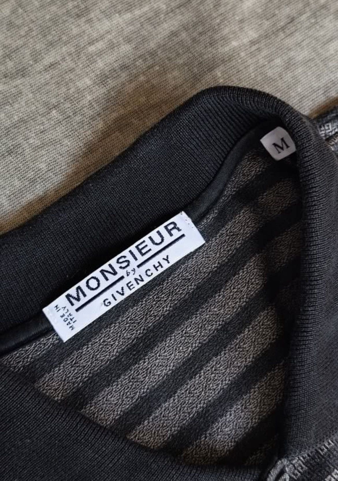 Givenchy Givenchy Monogram Polo Shirt Size US M / EU 48-50 / 2 - 3 Thumbnail