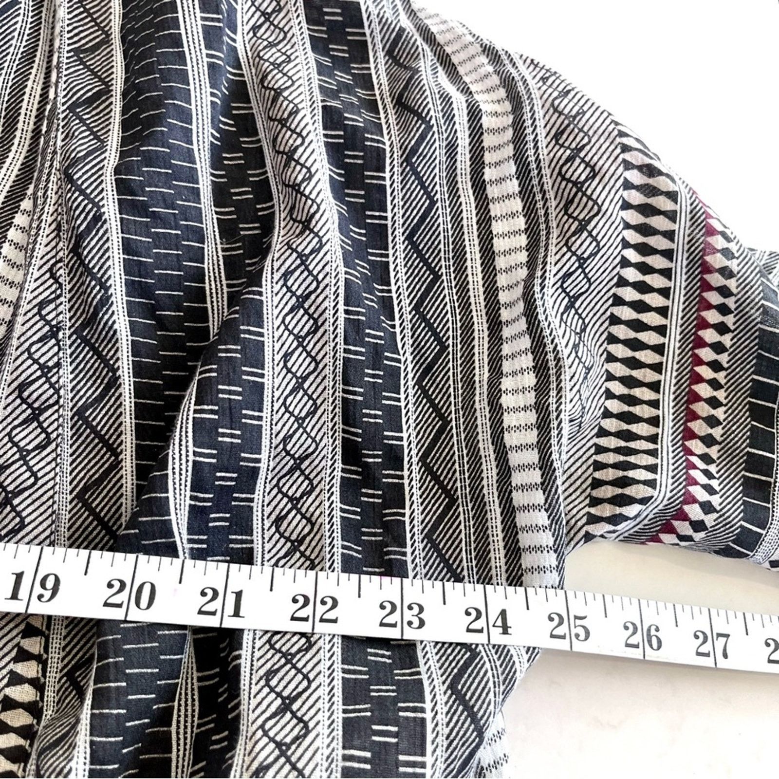 Zara ZARA Tassel Boho Trimmed Tribal Print Cardigan Poncho Size M / US 6-8 / IT 42-44 - 12 Thumbnail