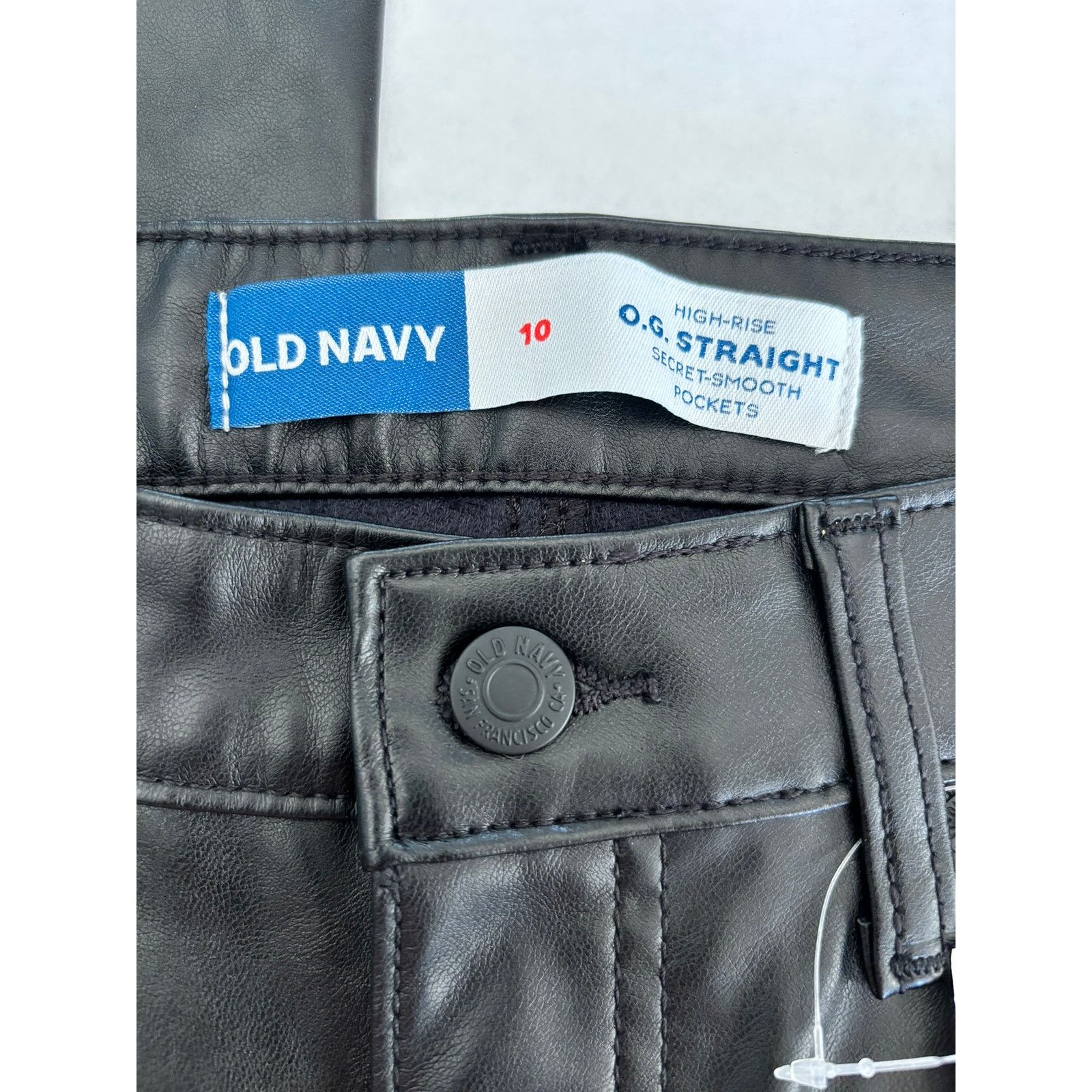 Old Navy NWT Old Navy Faux Leather High Rise Straight Pants Size 10 Size 32" / US 10 / IT 46 - 4 Thumbnail