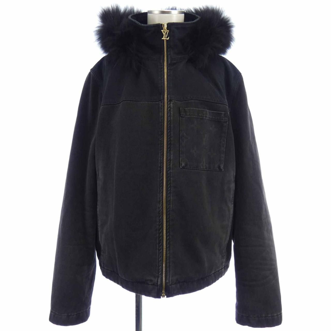 Louis Vuitton Louis Vuitton Louis Vuitton Denim Jacket Denim Outerwear HQA05WCCU DUTY FREE for USA Size ONE SIZE - 1 Thumbnail