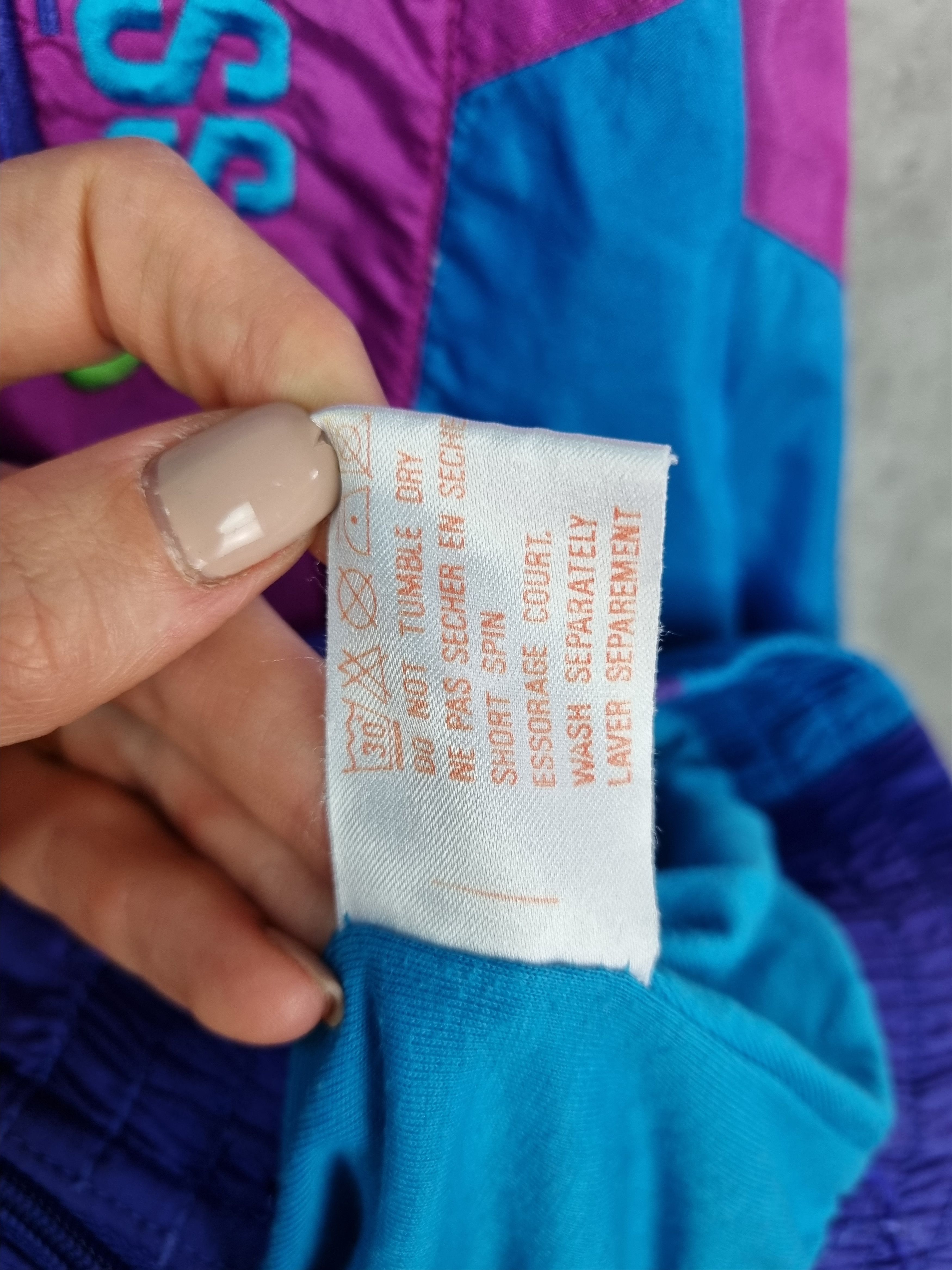 Nike × Vintage 90s Nike Vintage Nylon Attractive Track Top Size US L / EU 52-54 / 3 - 8 Thumbnail