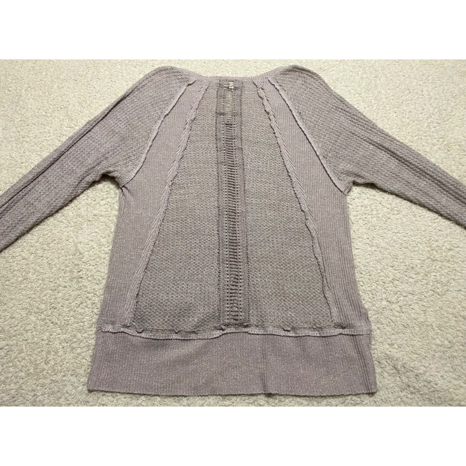 BKE BKE Womens Small Sweater Top Scoop Neck Long Sleeve Knit Rayon Light Pink Blouse Knit Lightweight Basic Classic Casual Shirt Mens? Size S / US 4 / IT 40 - 6 Thumbnail