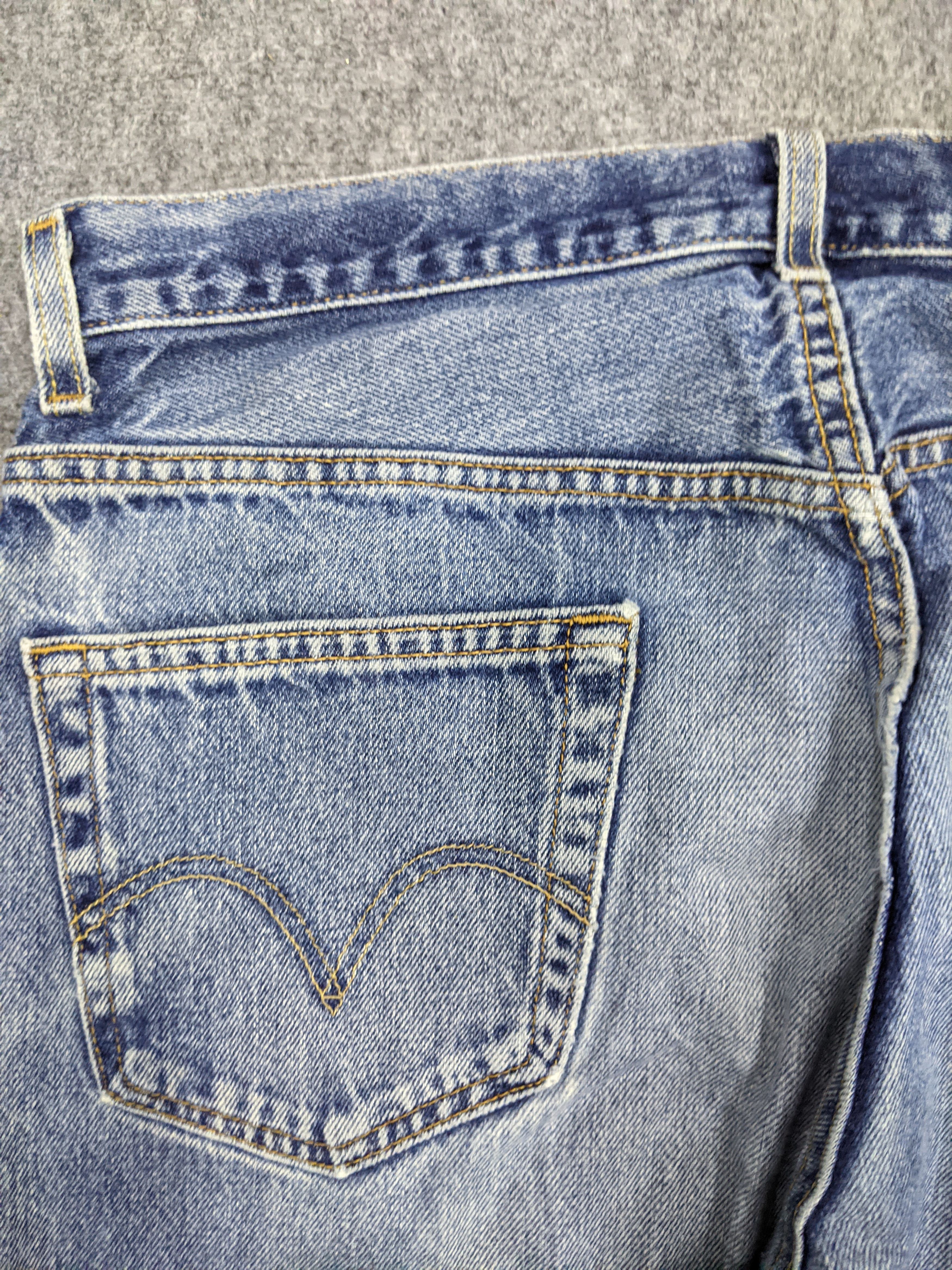 Levi's Vintage Levis 505 Faded Blue Jeans DP1069 Size US 34 / EU 50 - 12 Thumbnail