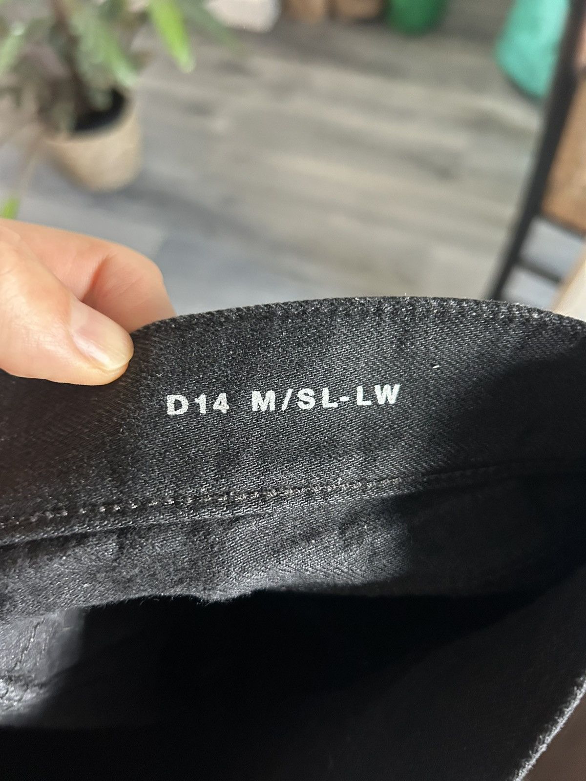Saint Laurent Paris Saint Laurent D14 M/SL-LW Black Denim Cut-Off Shorts Size US 28 / EU 44 - 12 Thumbnail
