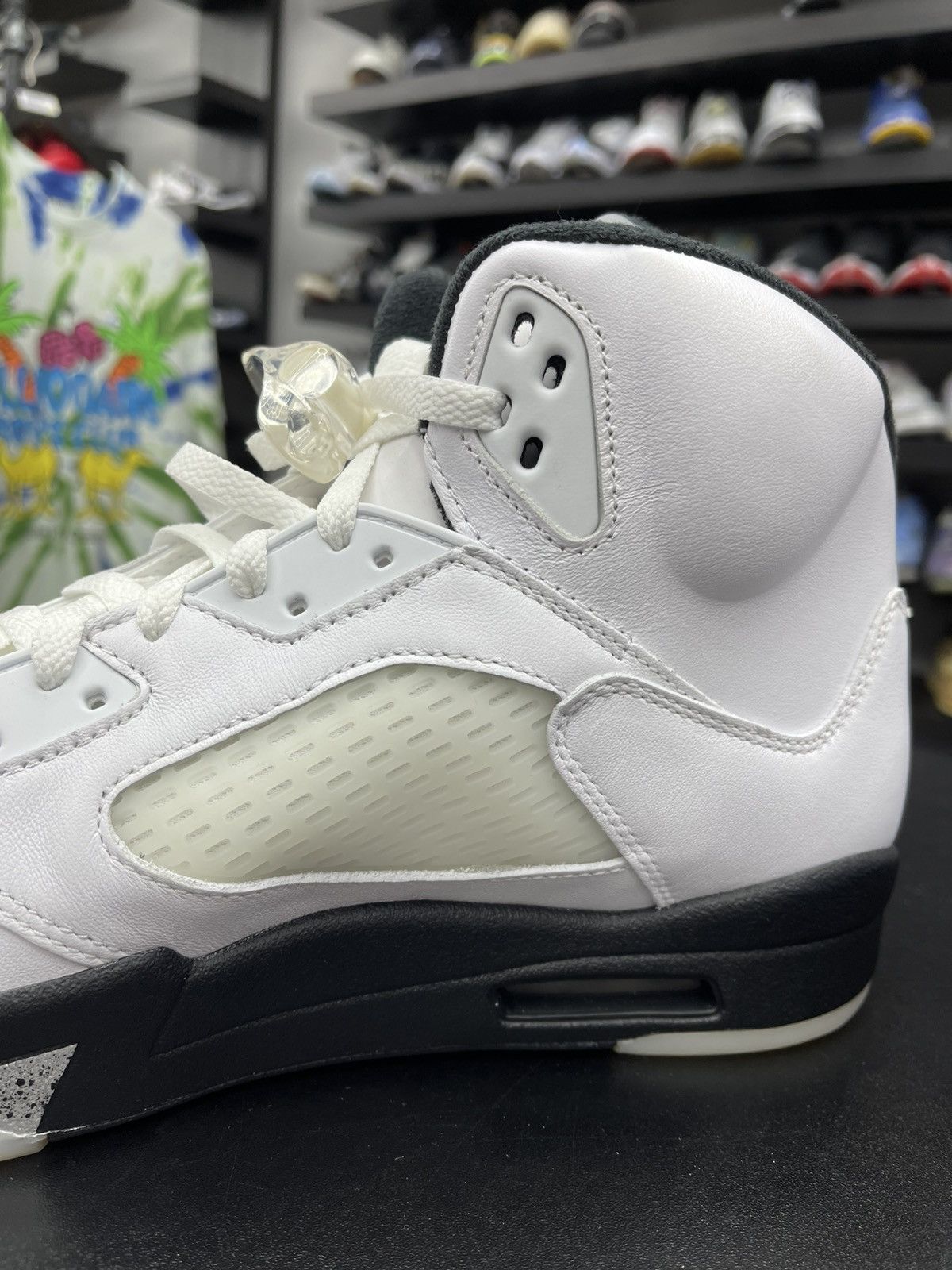 Jordan Brand Size 13 - Jordan 5 Reverse Metallic Size US 13 / EU 46 - 6 Thumbnail