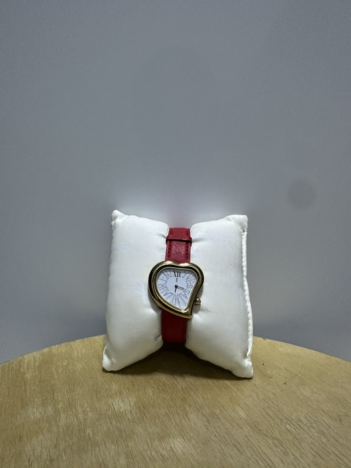 YVES Saint Laurent Vintage Heart Swiss Made Leather Watch in Red, Women's