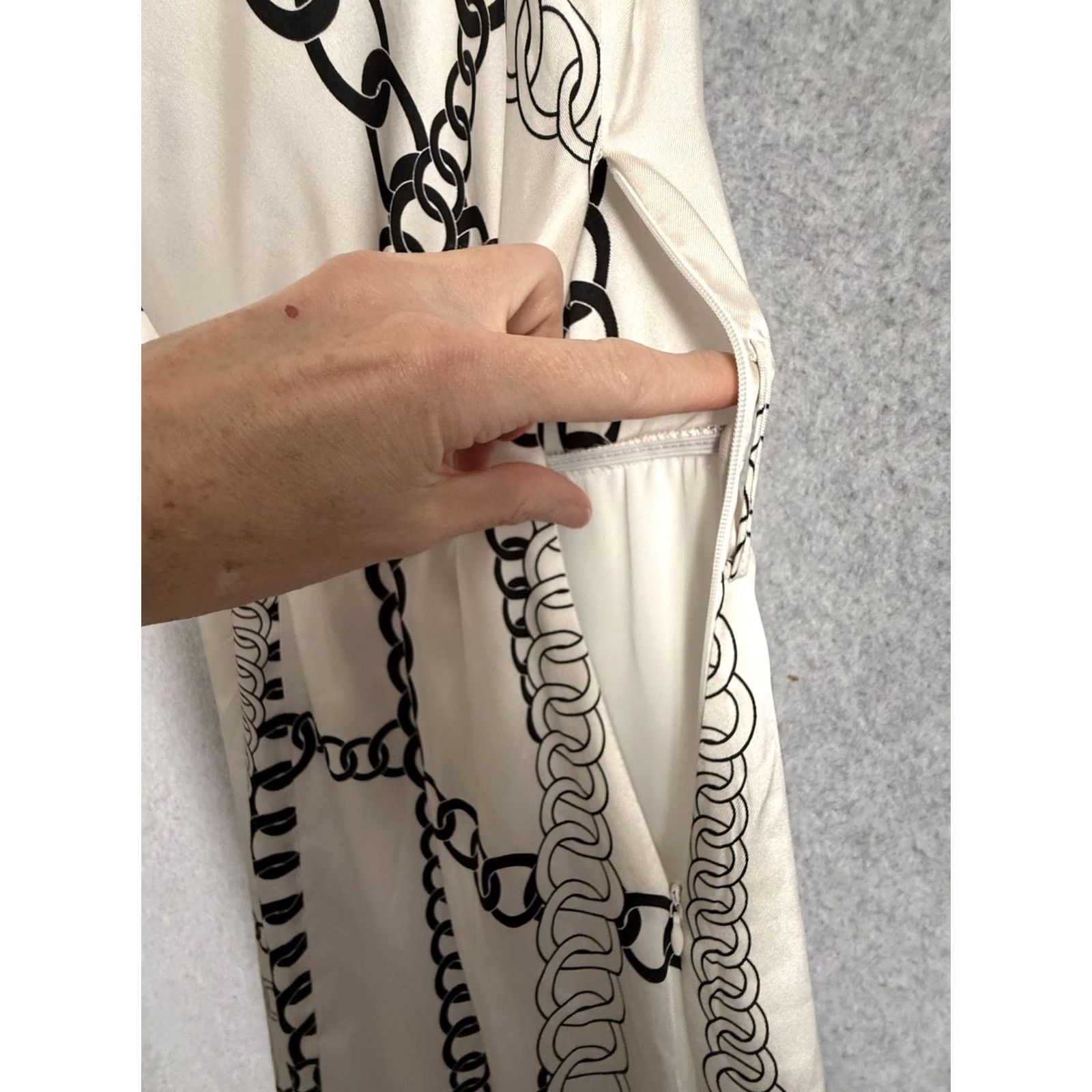 Zara Zara Dress Womens Medium White Chain Satin Cowl Neck Cap Sleeve Fit & Flare Maxi Size M / US 6-8 / IT 42-44 - 5 Thumbnail