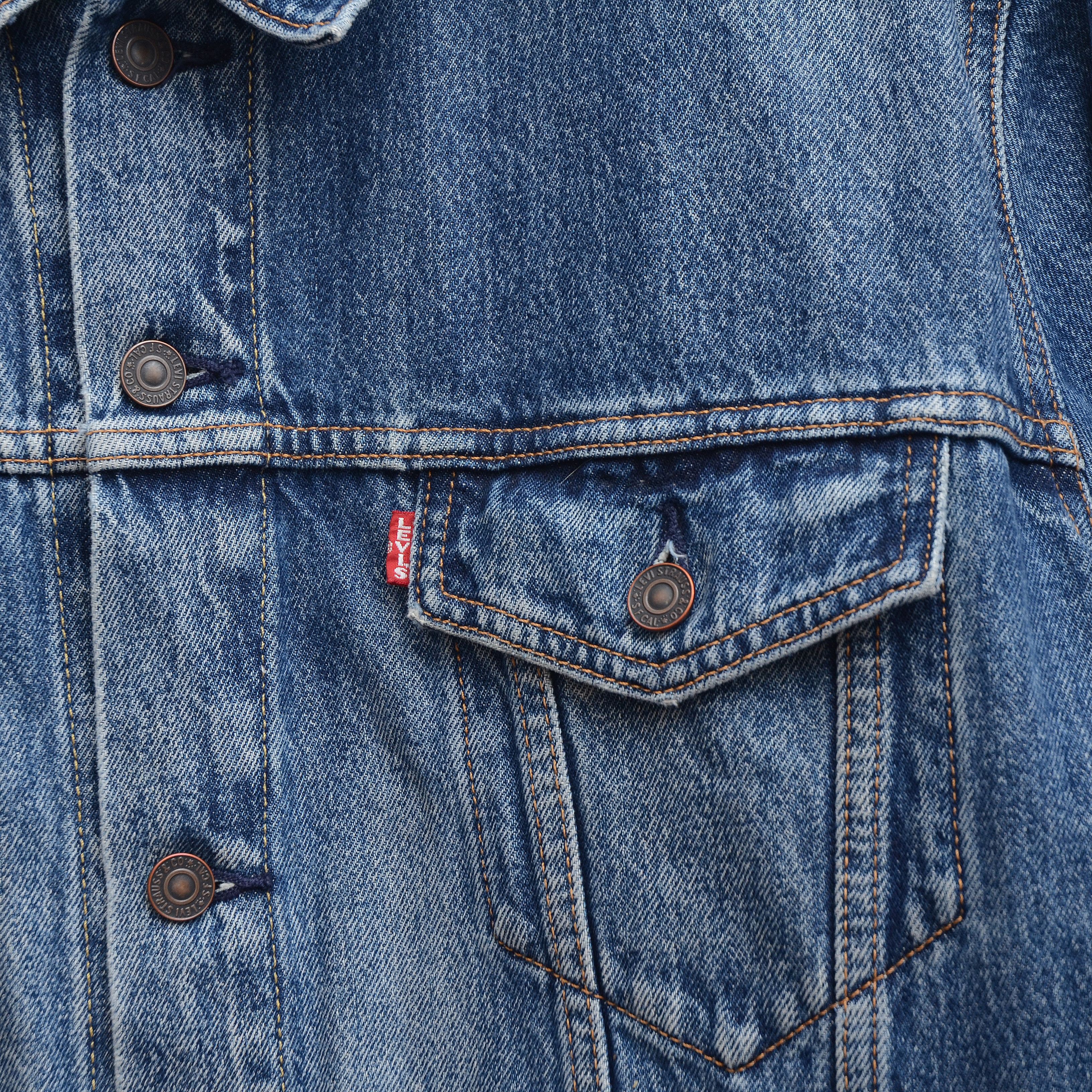 Levi's Levi’s Premium Trucker Jacket Jean Denim Big E Tab Vintage Size US XXL / EU 58 / 5 - 4 Thumbnail