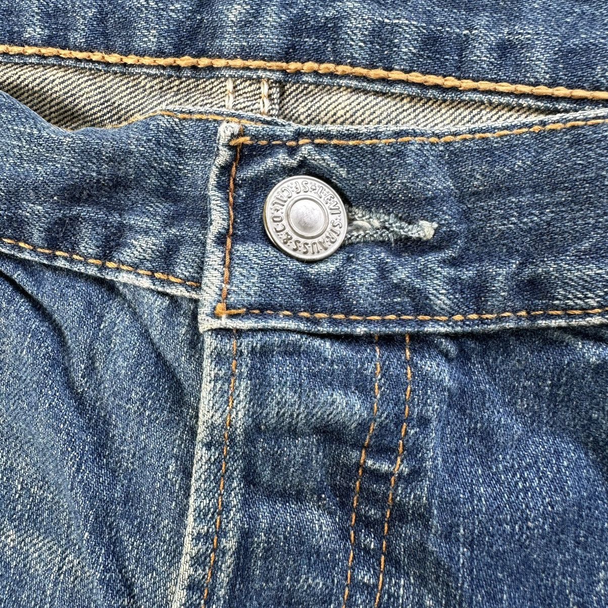 Japanese Brand Vintage Levi’s Faded Distressed Denim Jean Pant W36 Size US 36 / EU 52 - 4 Thumbnail